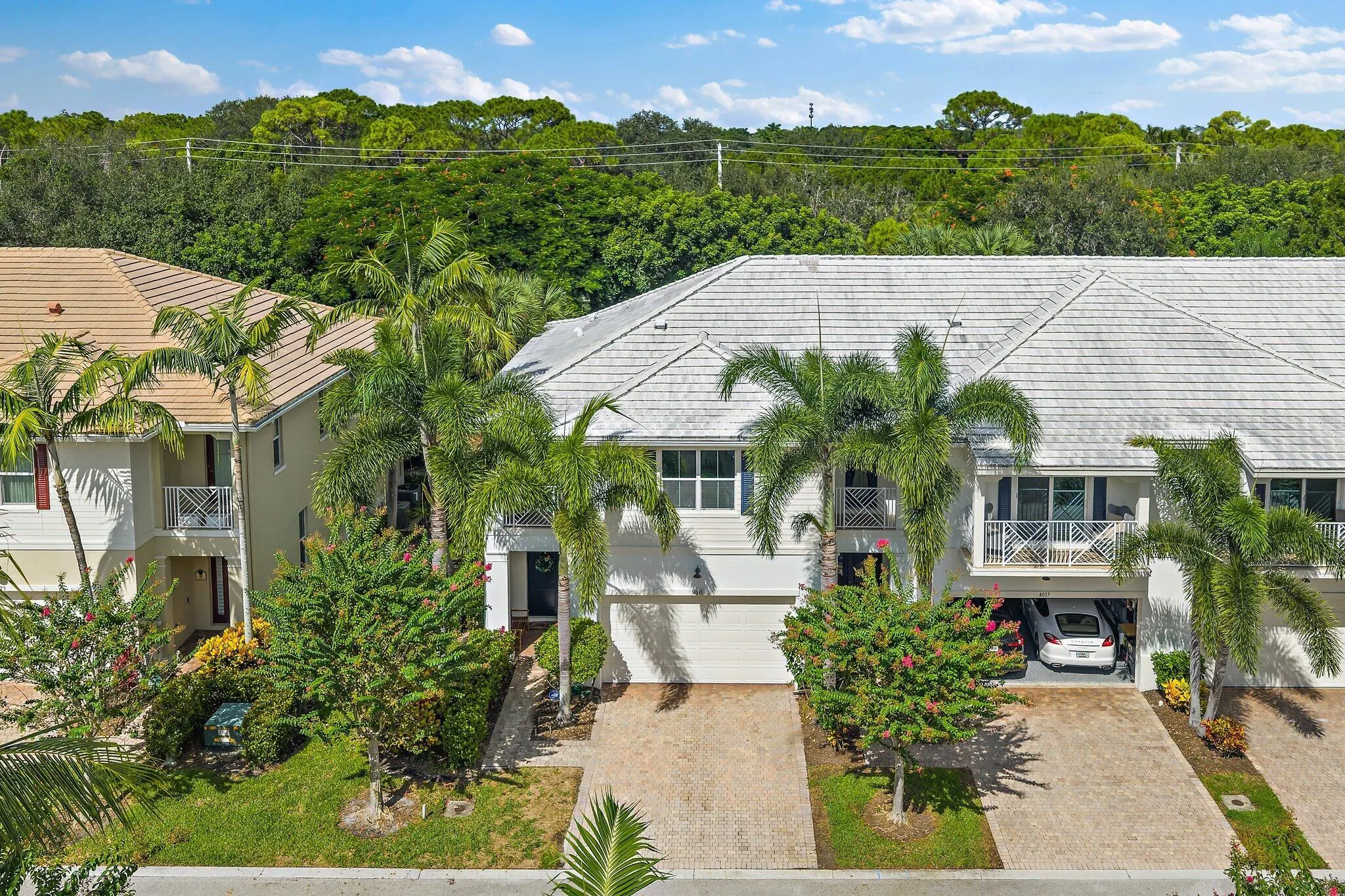 4033 Kingston Lane