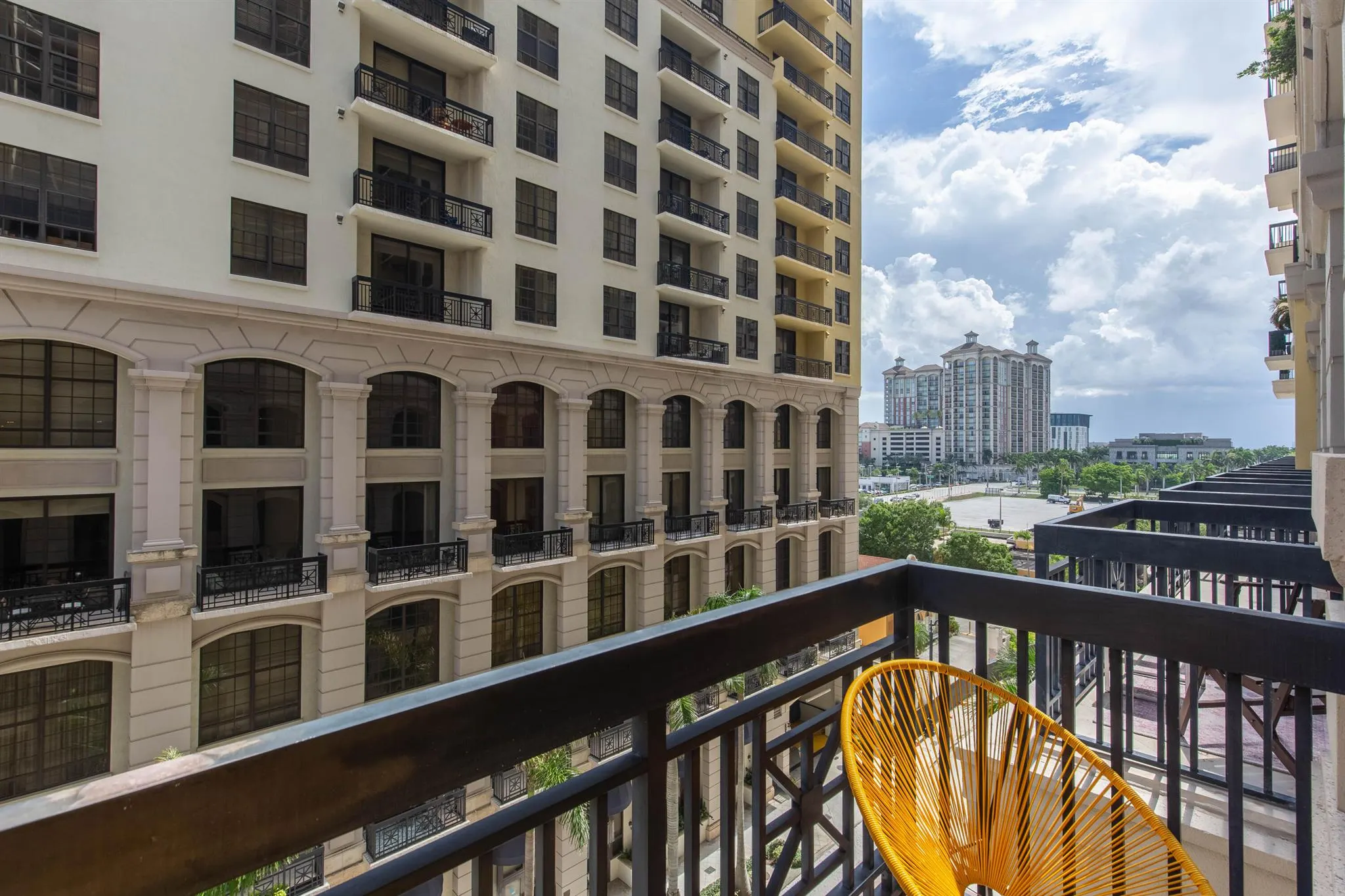 701 S Olive Avenue, #409