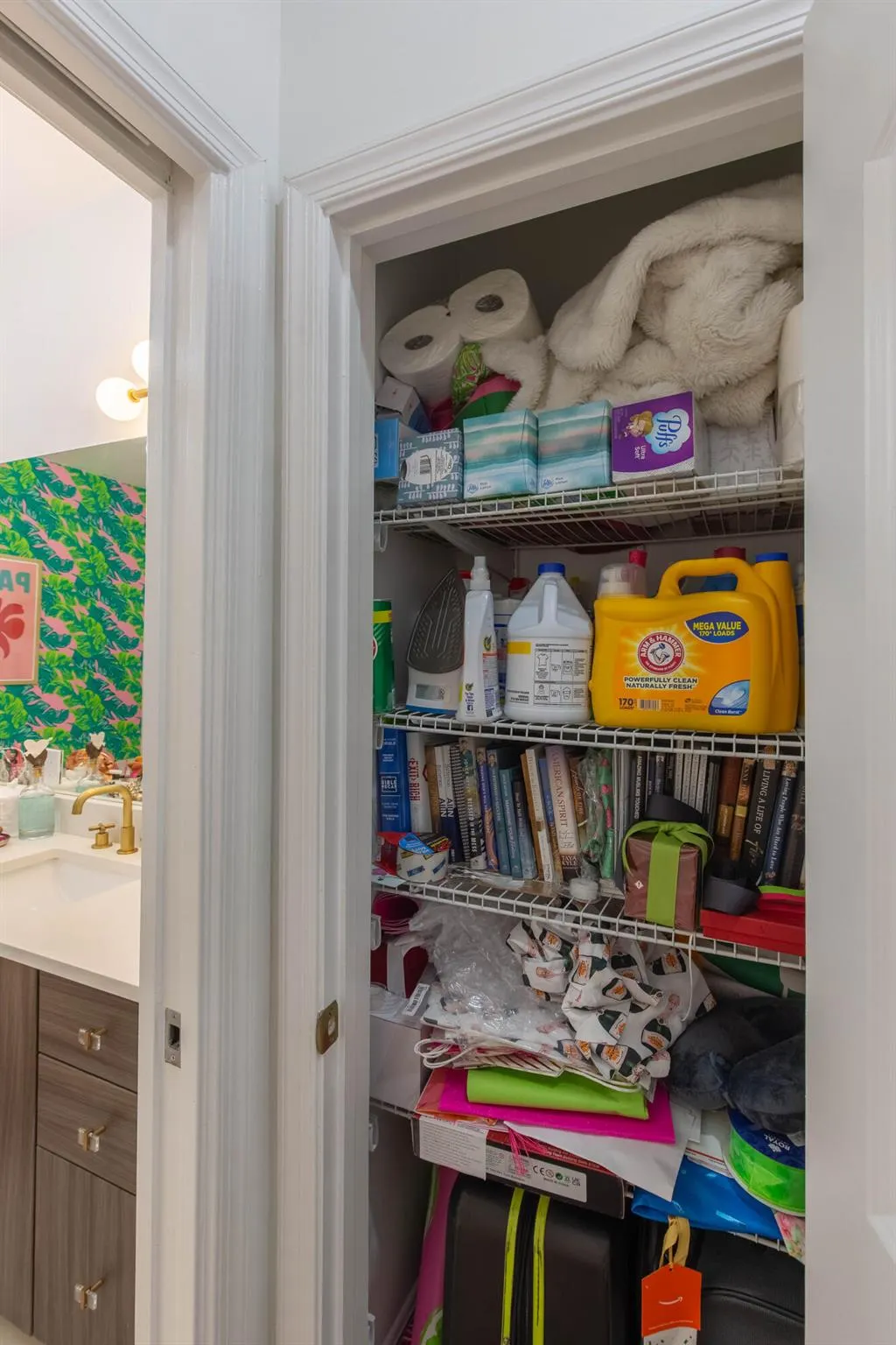 701 S Olive Avenue, #409