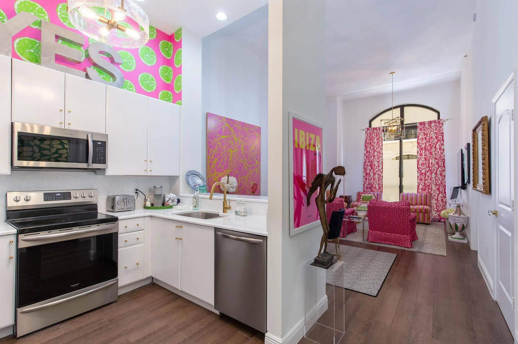 701 S Olive Avenue, #409