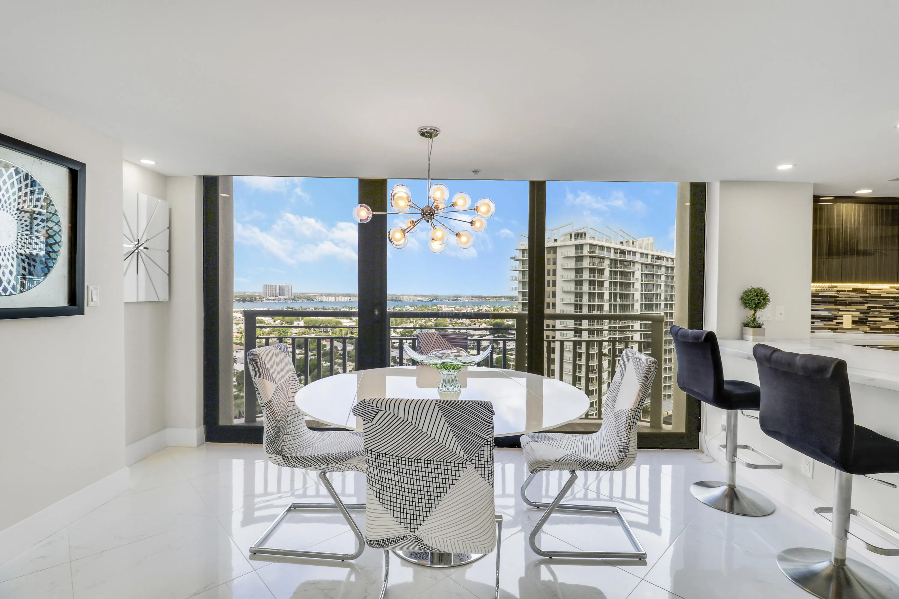 3000 N Ocean Drive, #19h