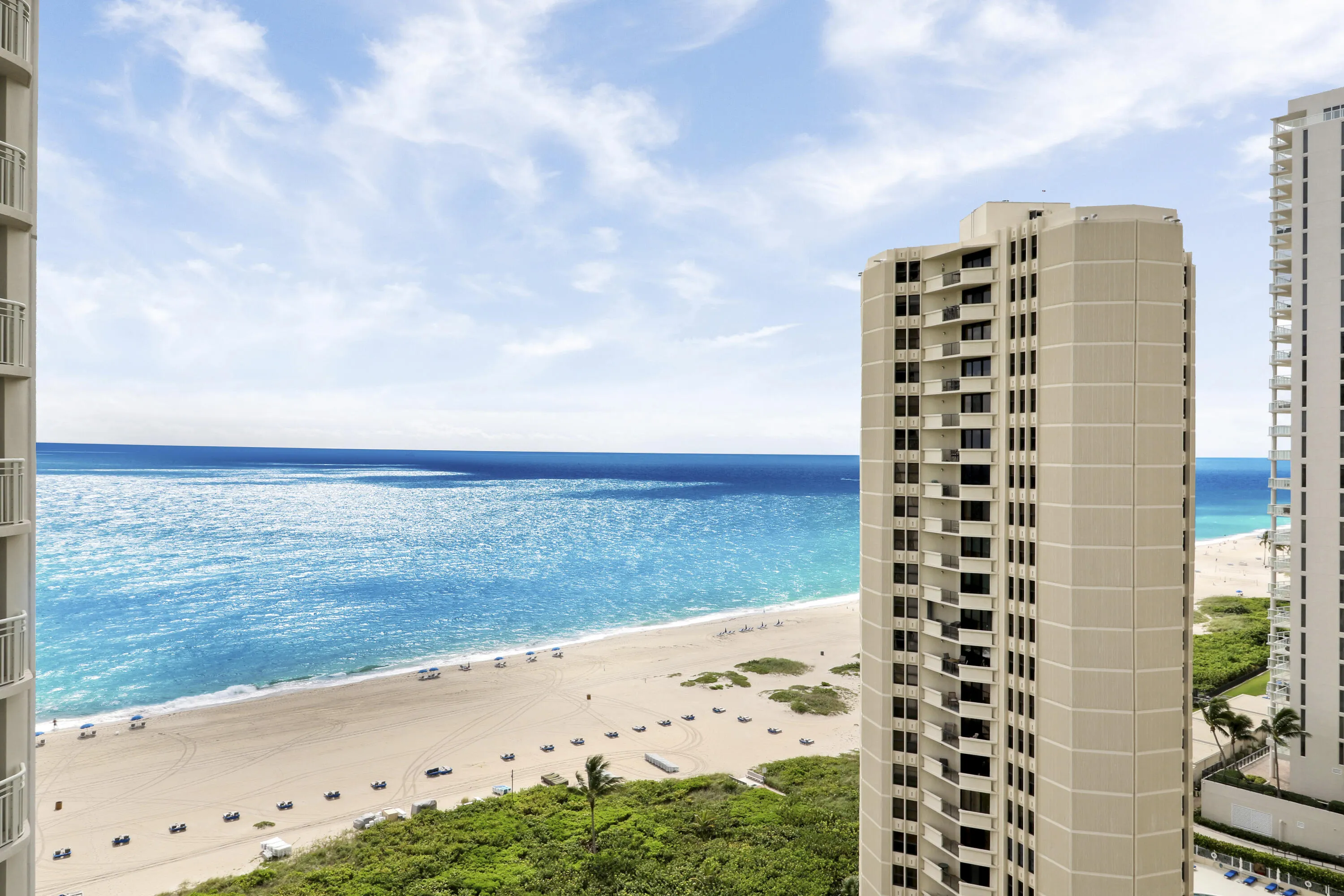 3000 N Ocean Drive, #19h