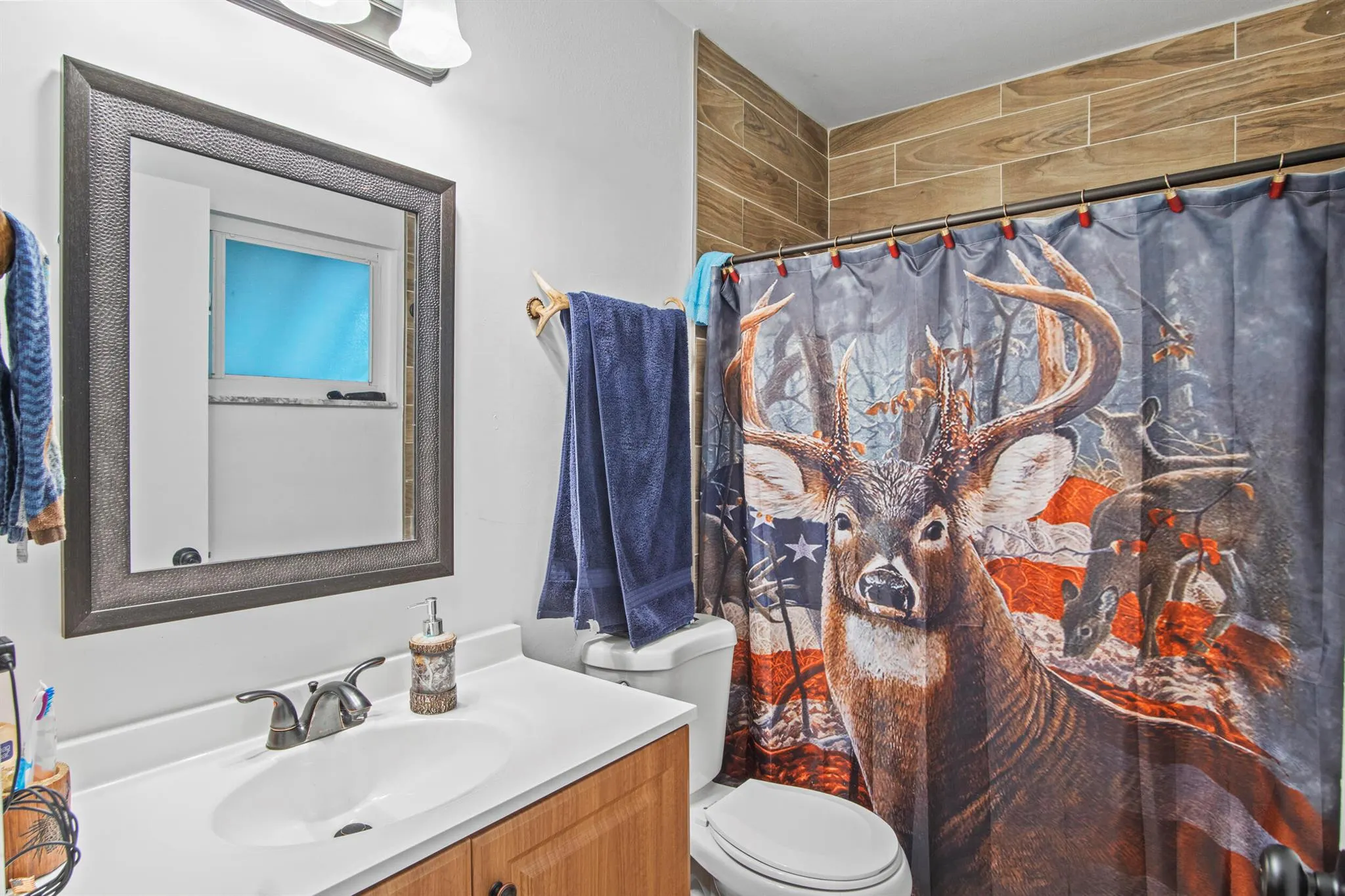 232 SW Kimball Circle