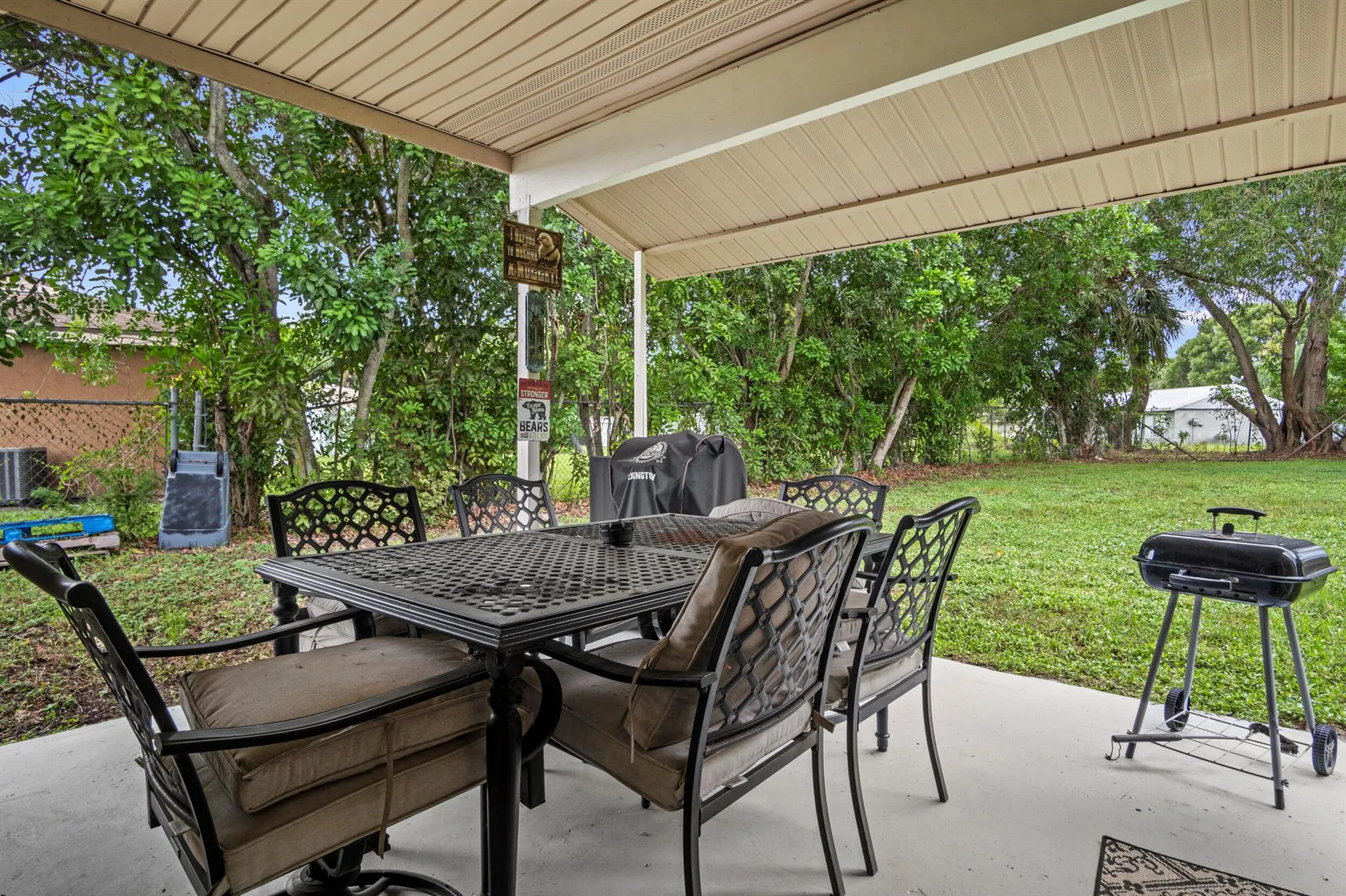 232 SW Kimball Circle
