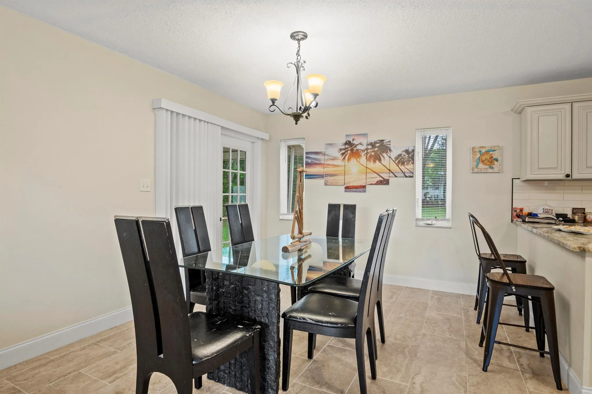 232 SW Kimball Circle