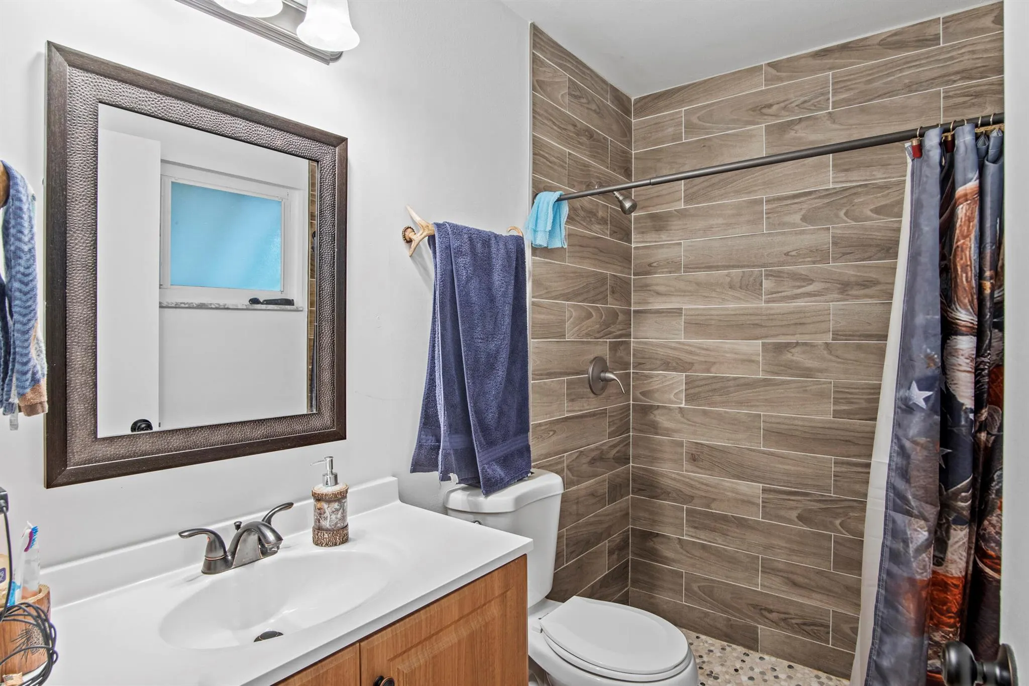 232 SW Kimball Circle