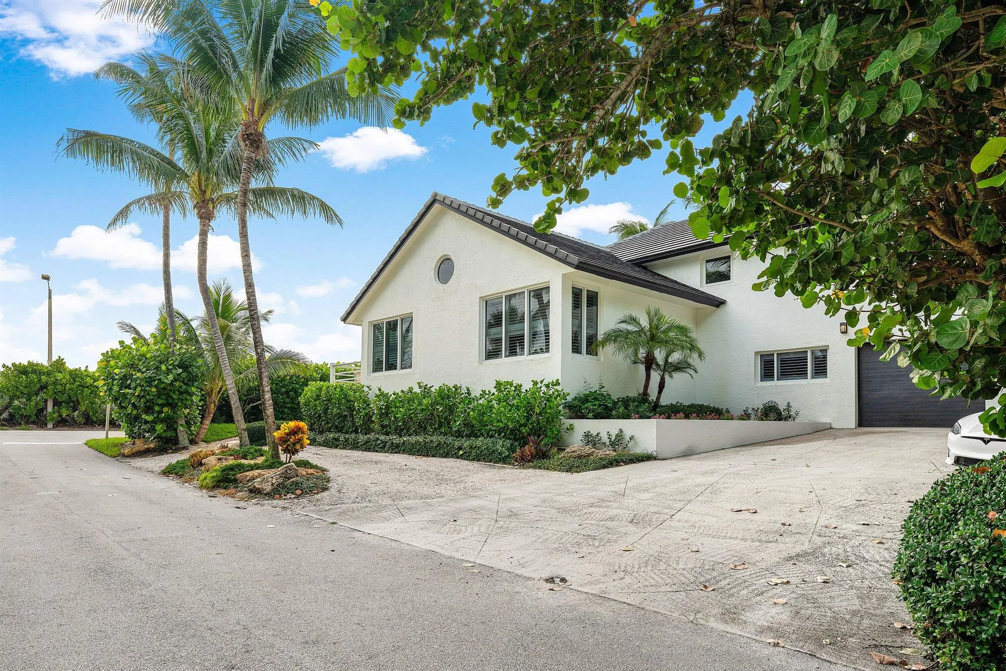 5910 Old Ocean Boulevard