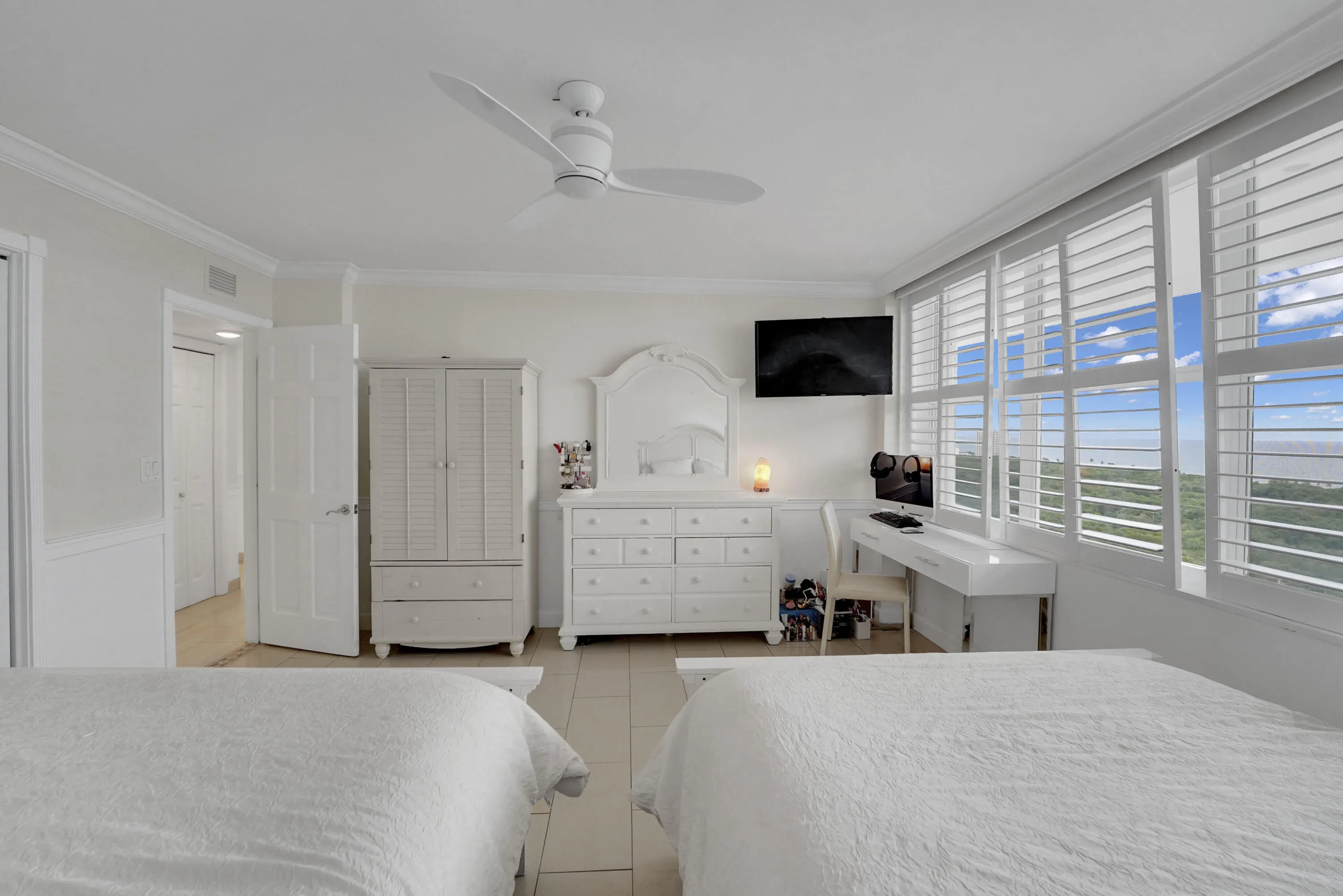 2800 E Sunrise Boulevard, #19a