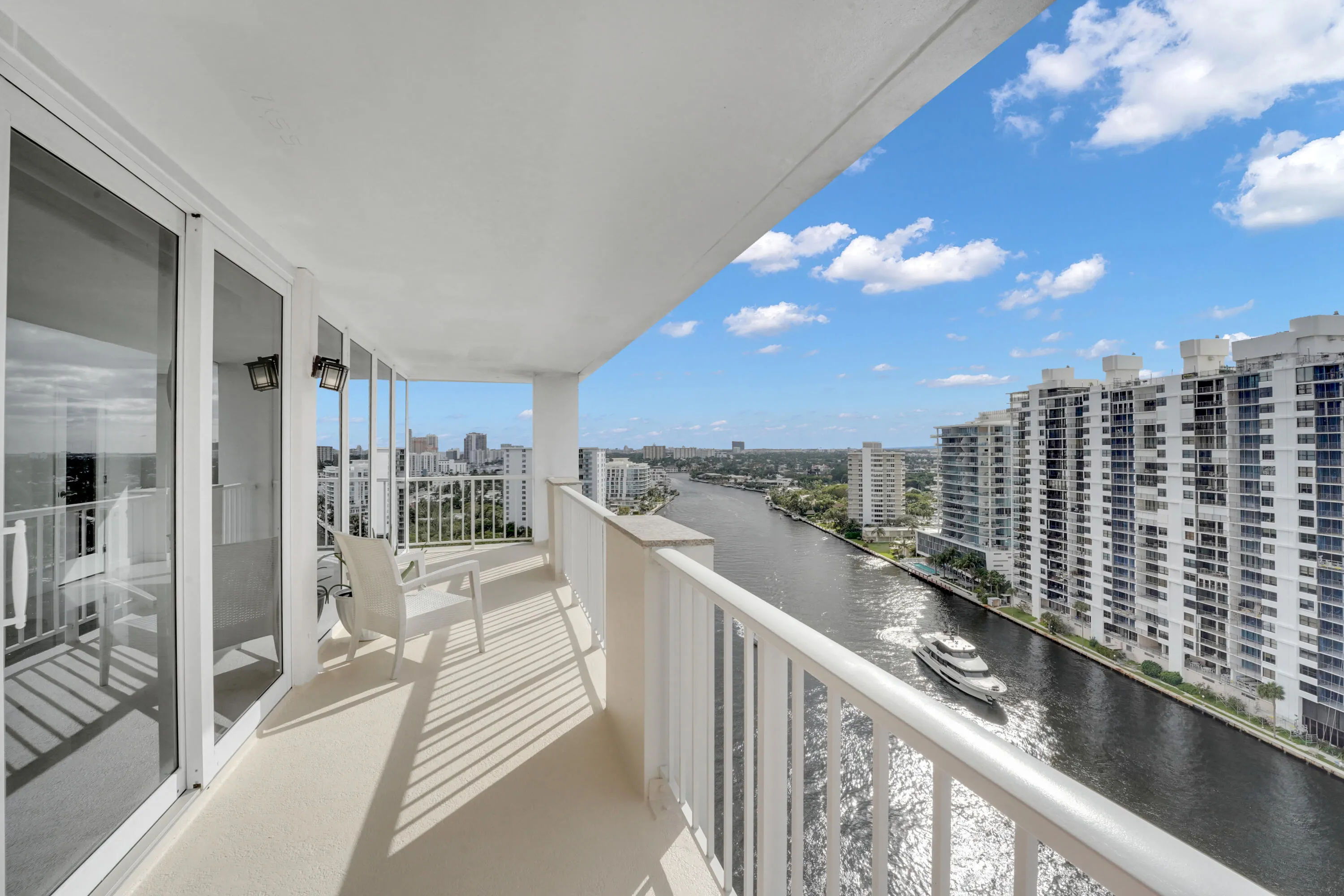 2800 E Sunrise Boulevard, #19a