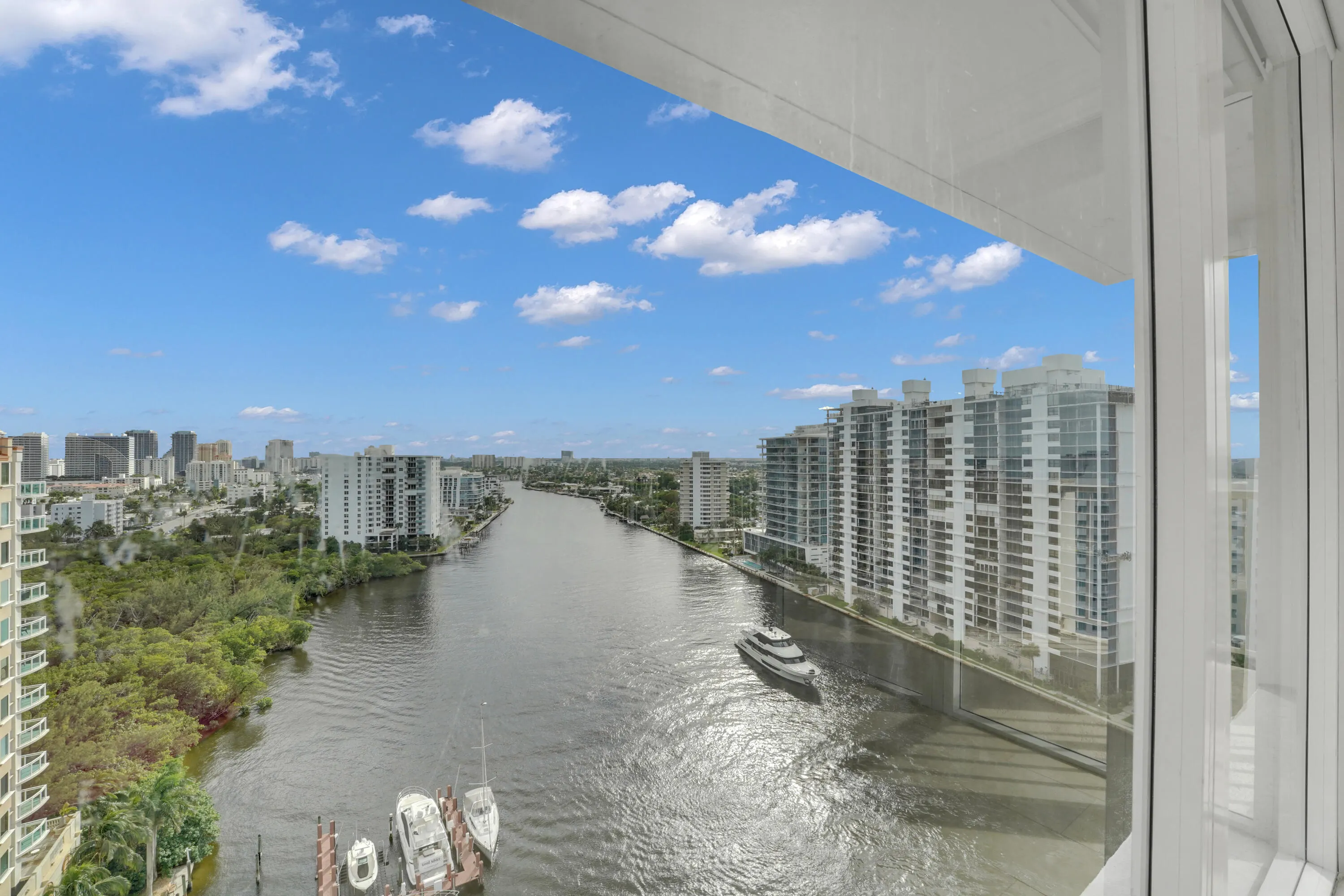 2800 E Sunrise Boulevard, #19a