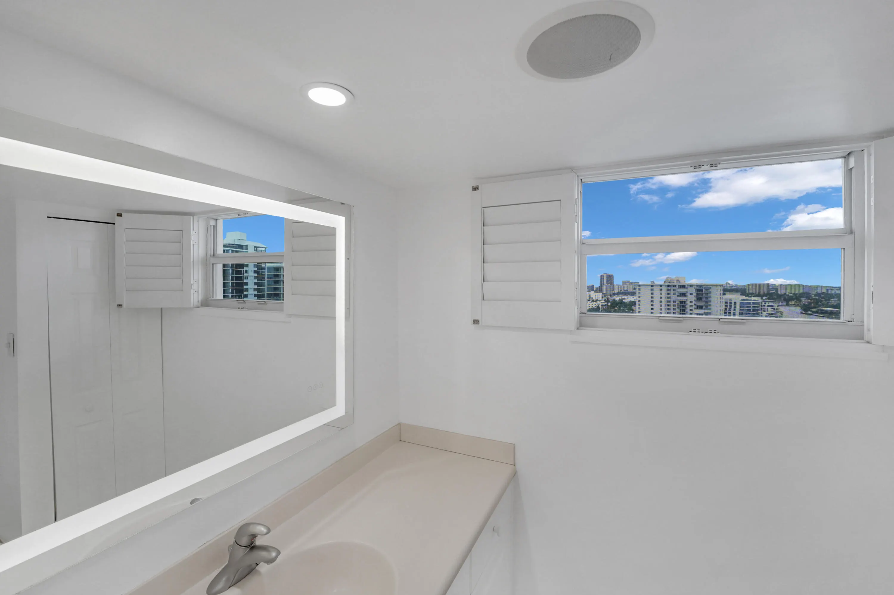 2800 E Sunrise Boulevard, #19a