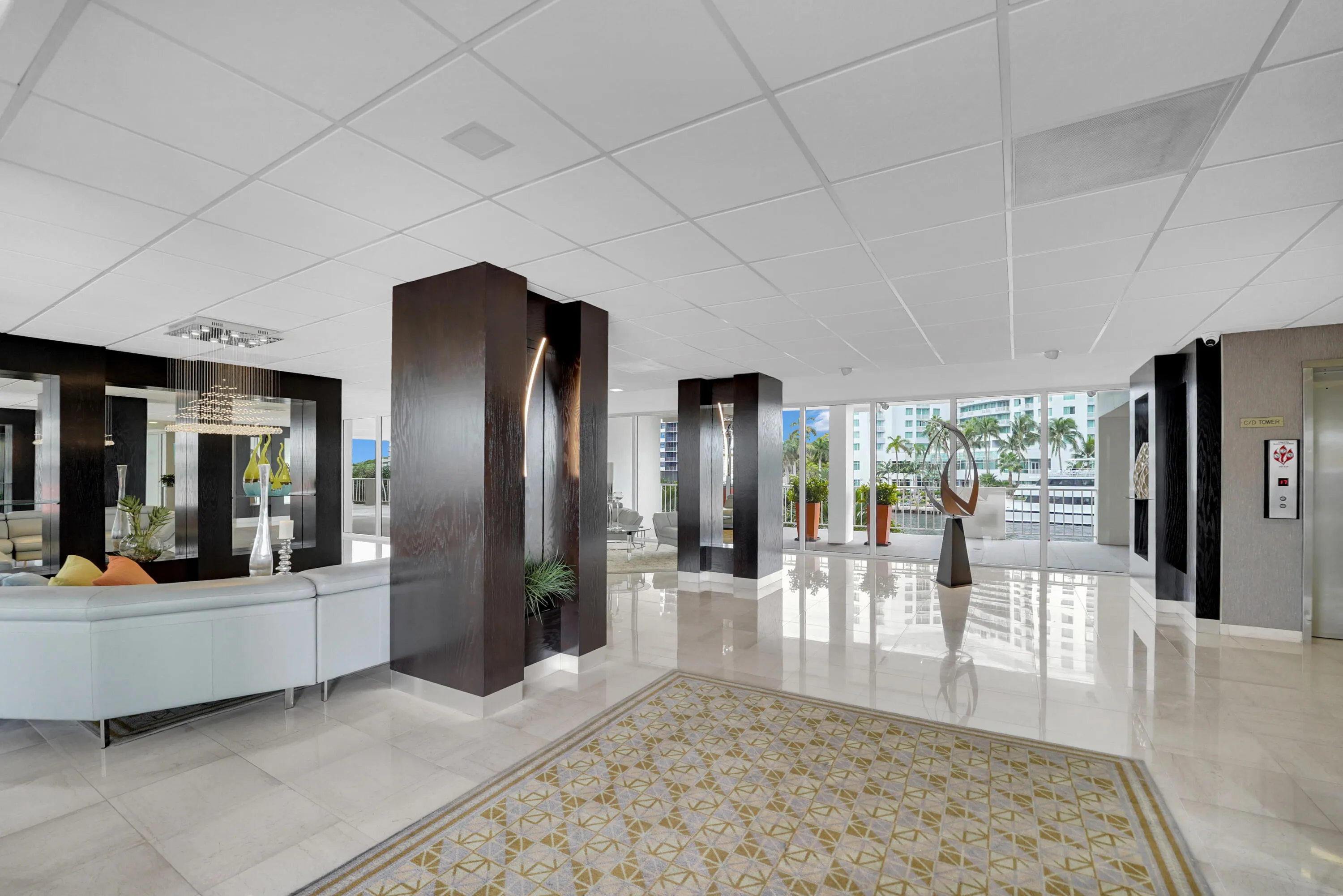 2800 E Sunrise Boulevard, #19a