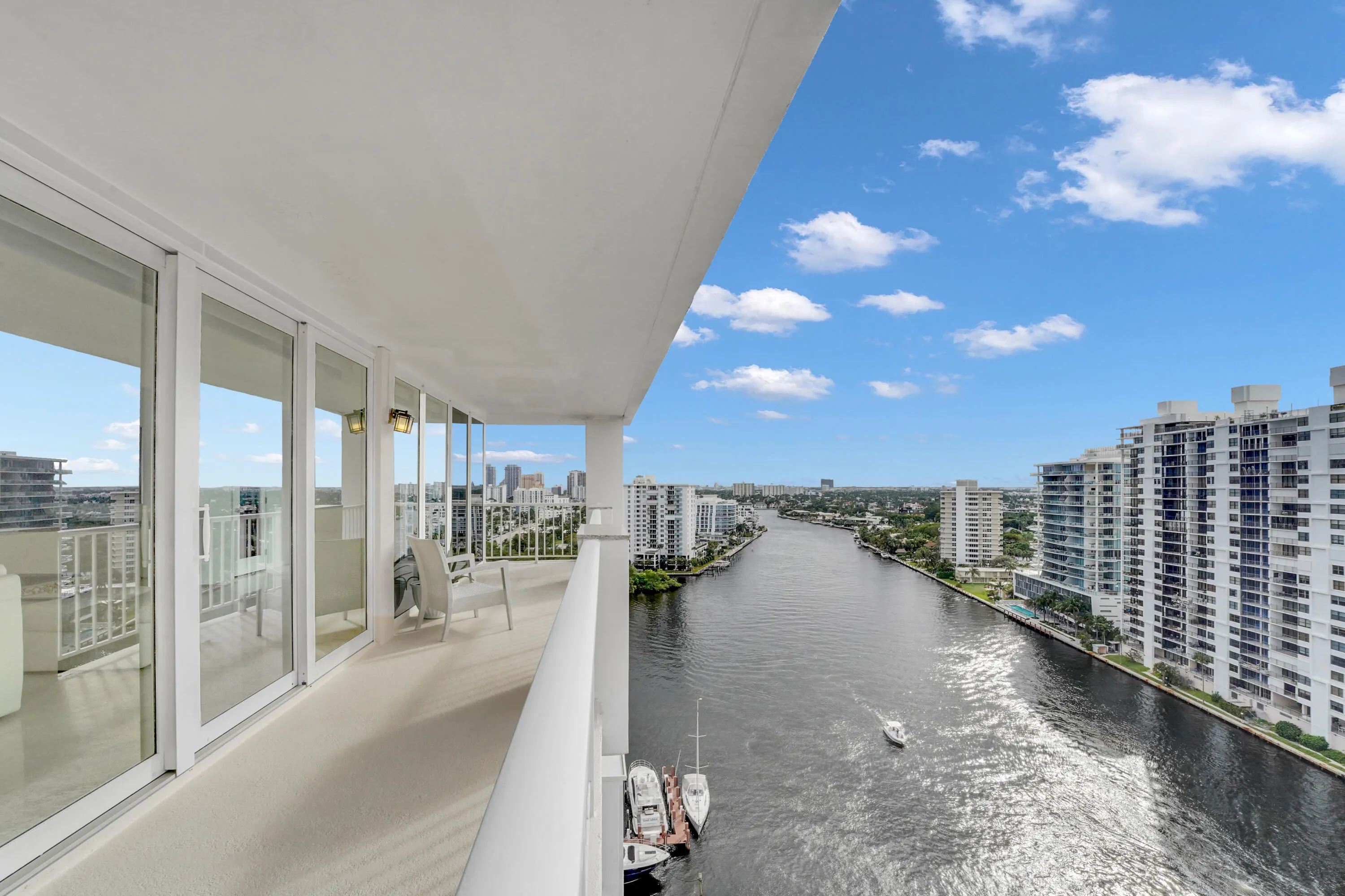 2800 E Sunrise Boulevard, #19a