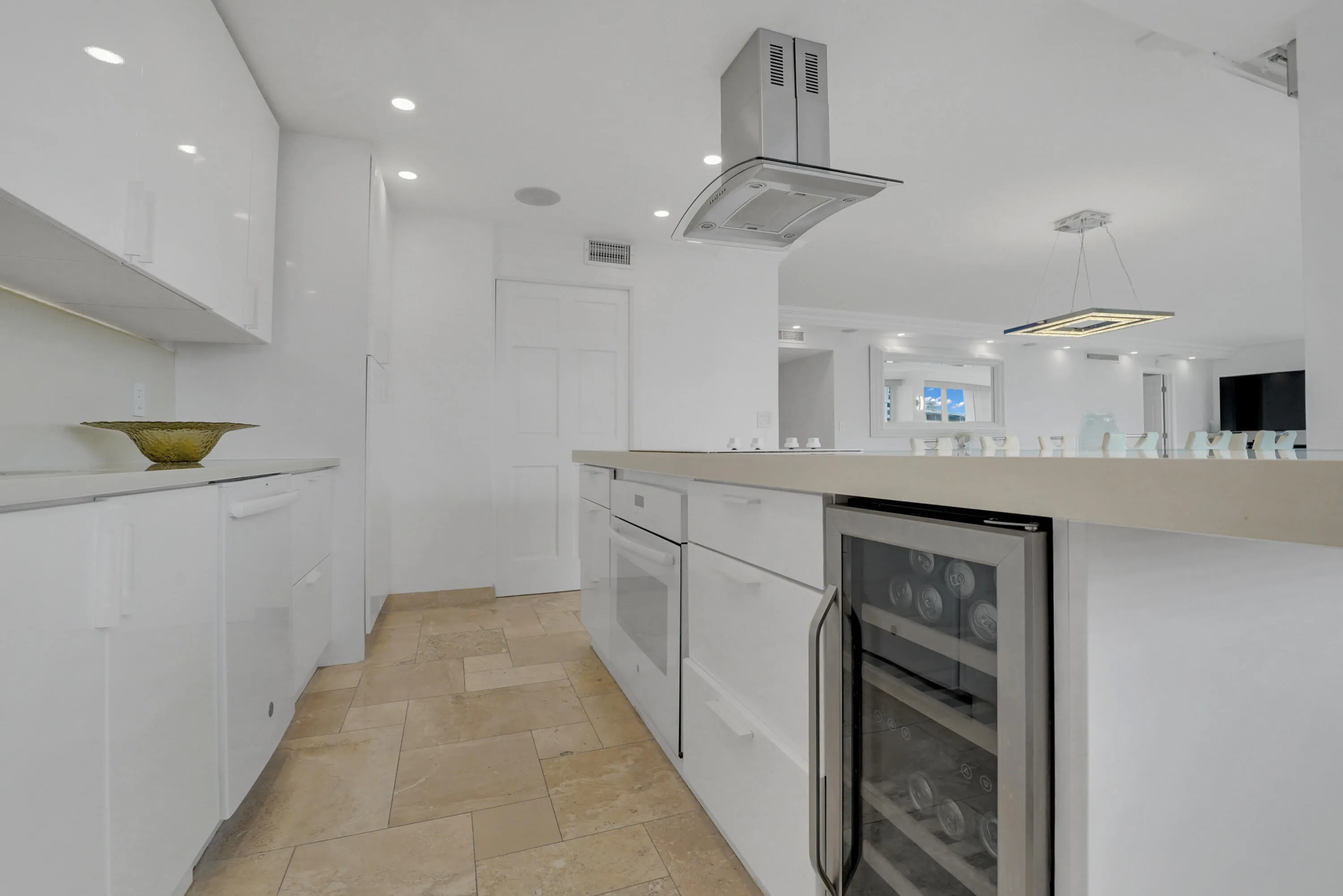 2800 E Sunrise Boulevard, #19a