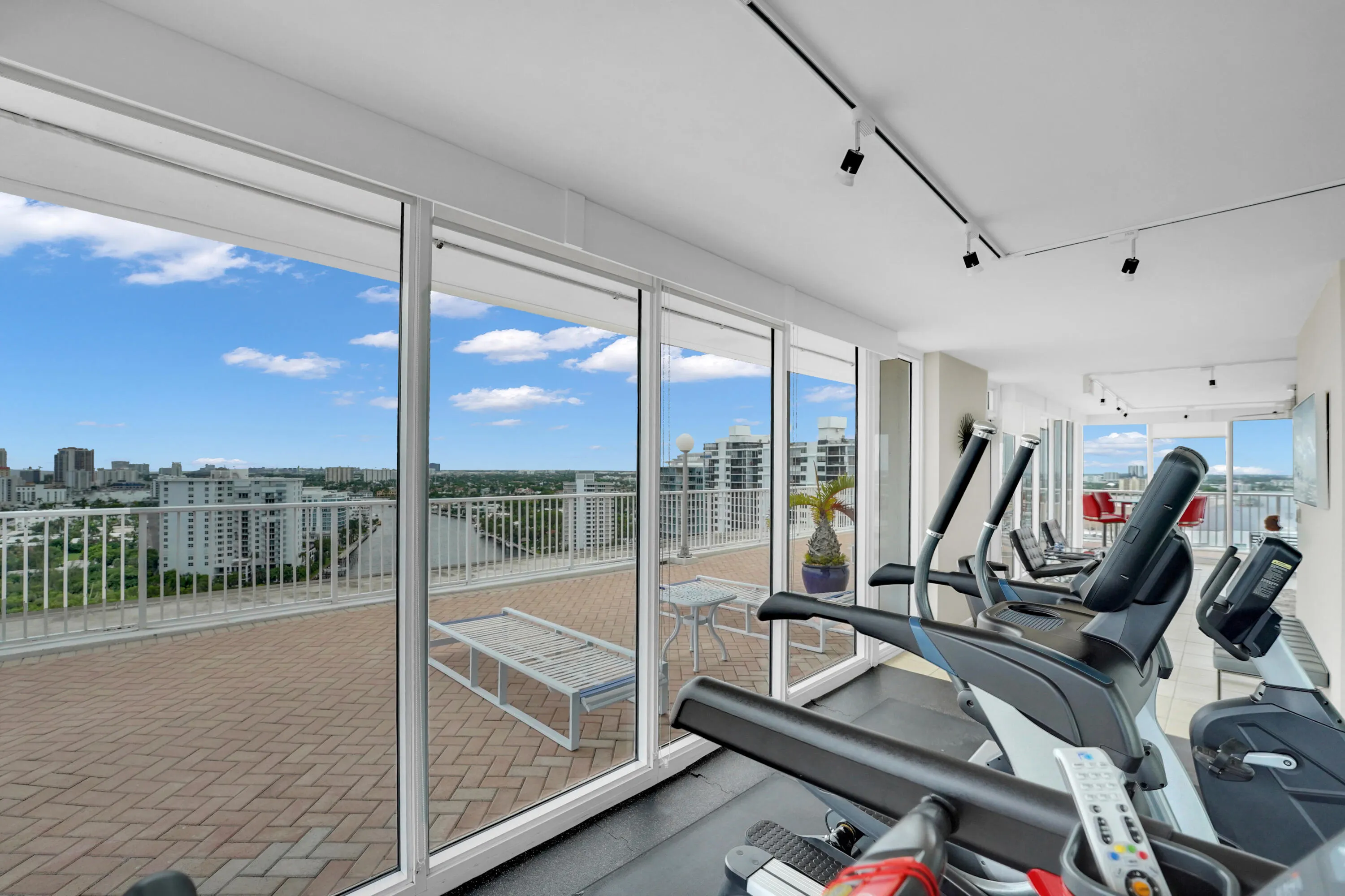 2800 E Sunrise Boulevard, #19a