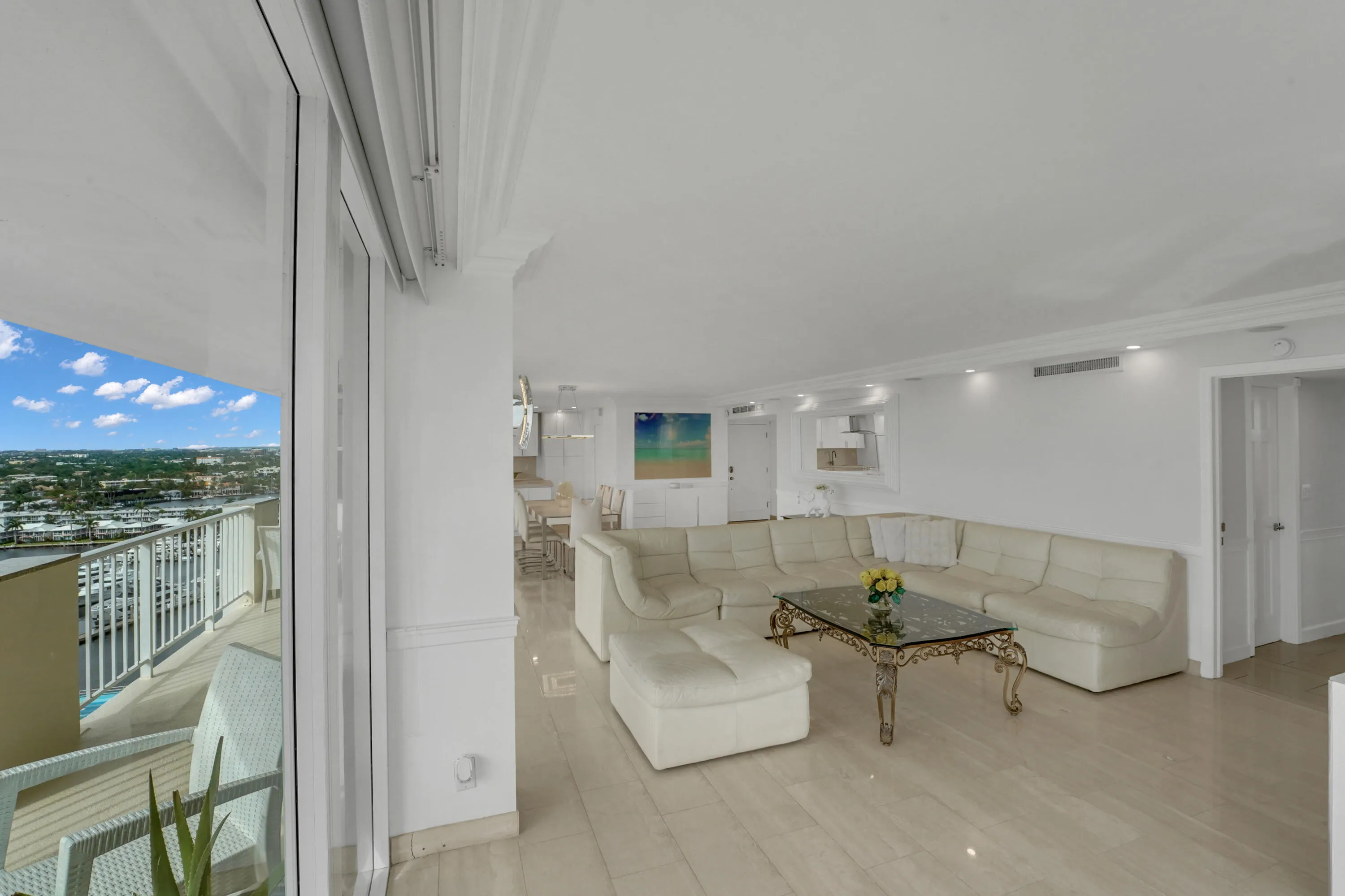 2800 E Sunrise Boulevard, #19a