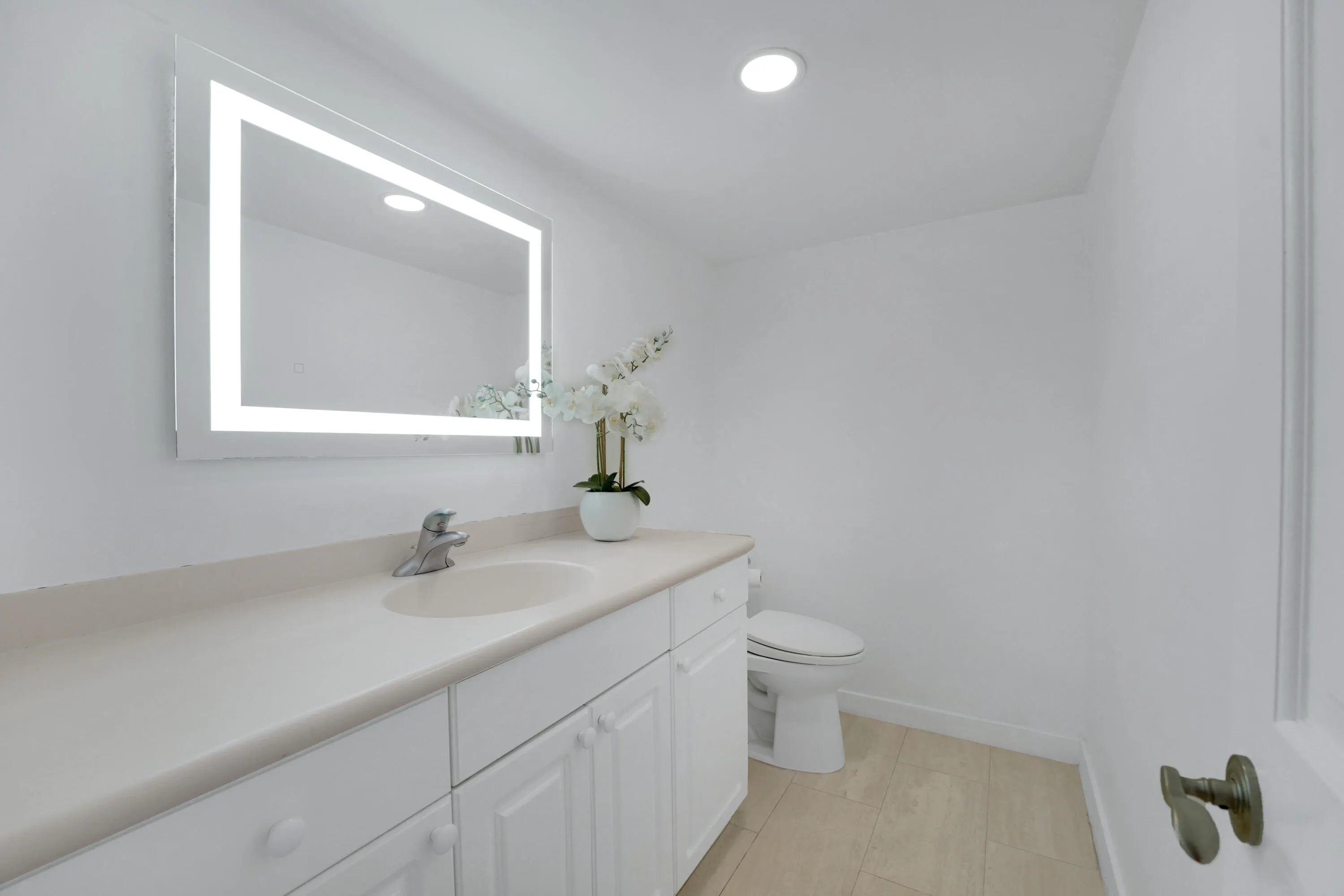 2800 E Sunrise Boulevard, #19a