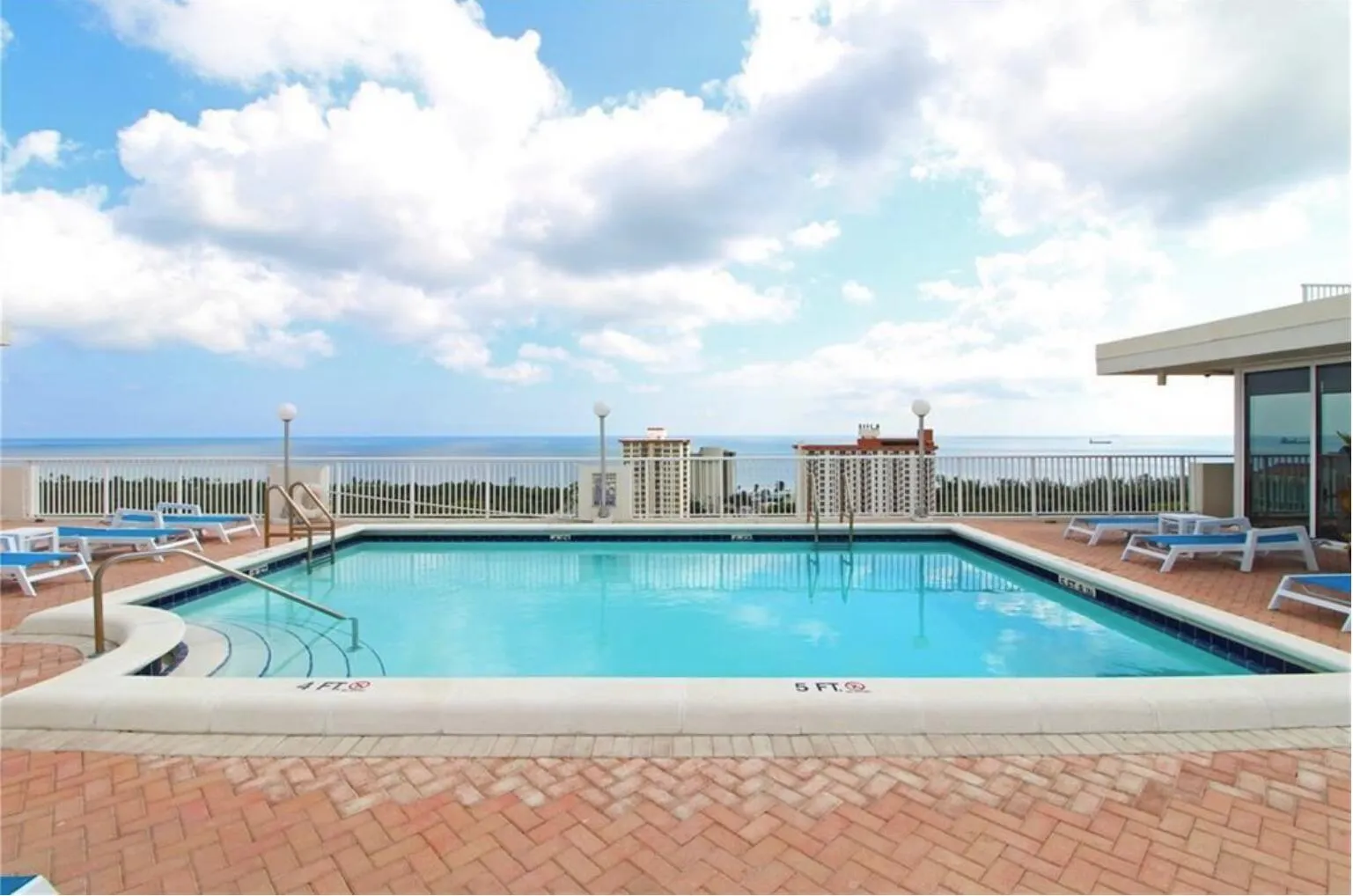 2800 E Sunrise Boulevard, #19a