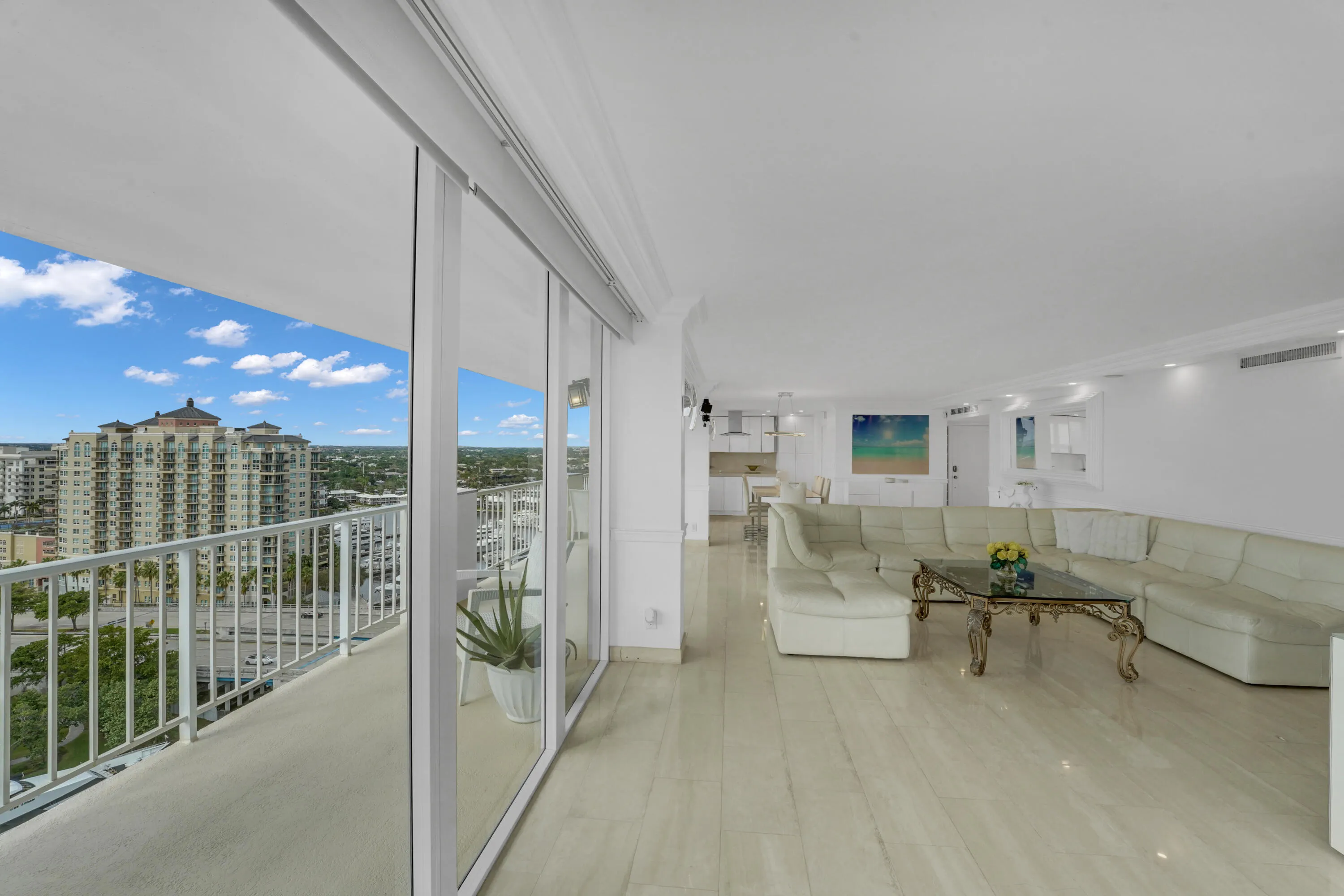 2800 E Sunrise Boulevard, #19a