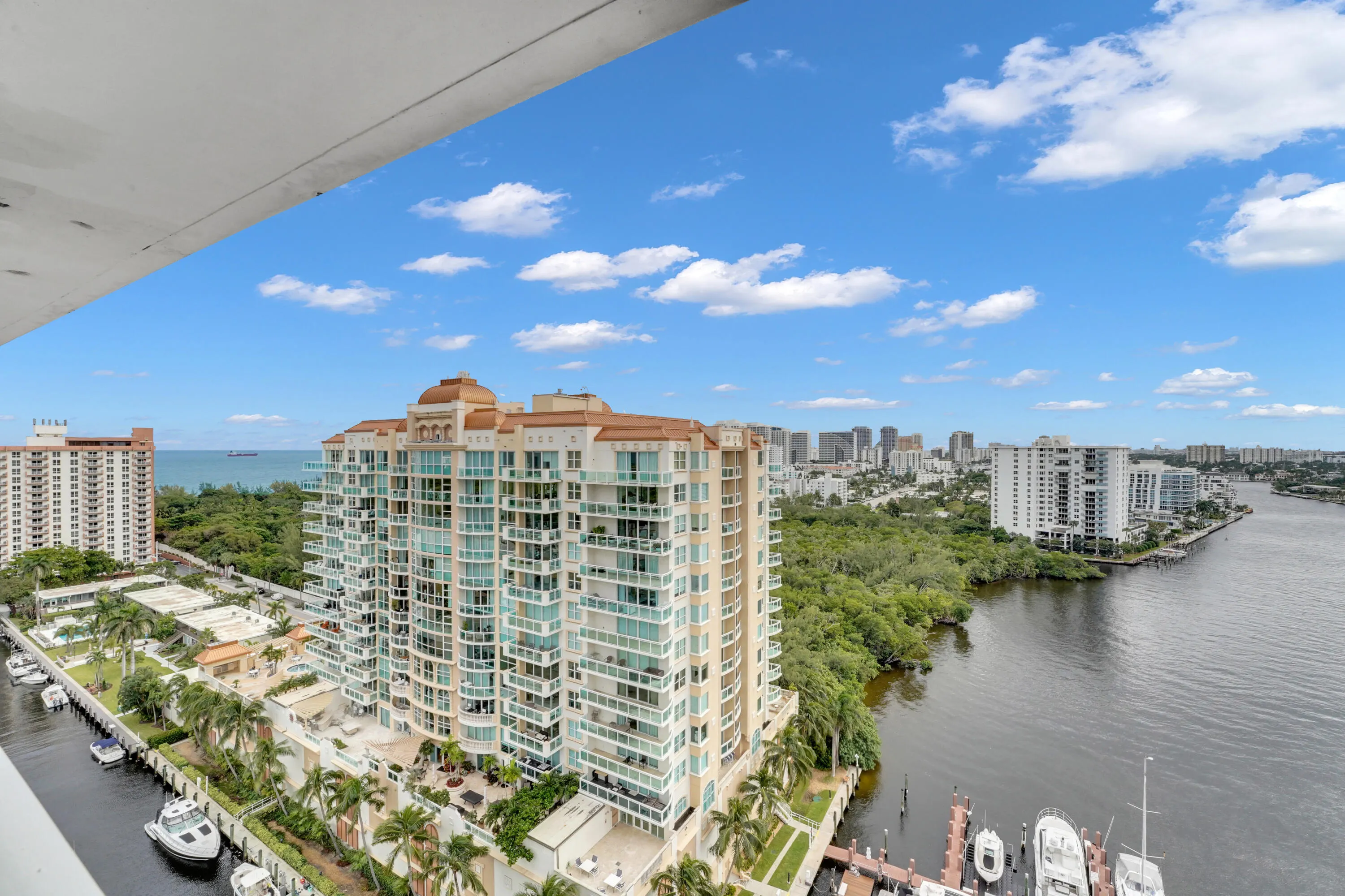 2800 E Sunrise Boulevard, #19a