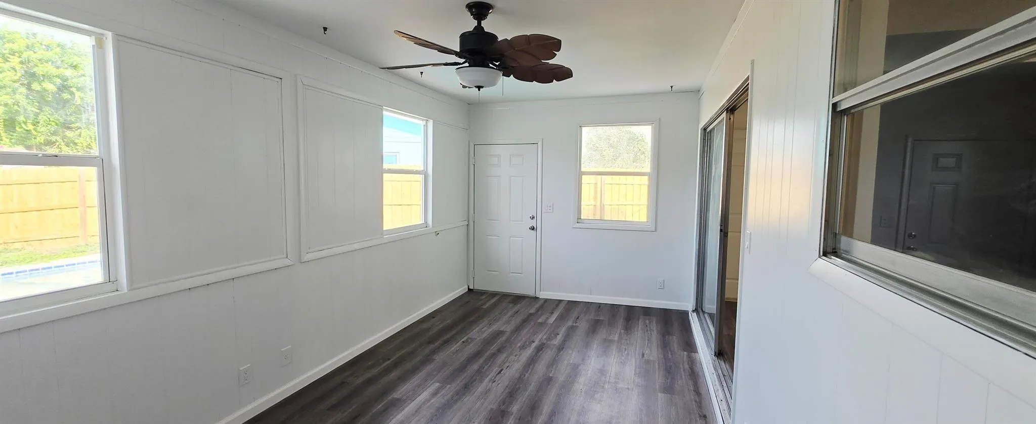 2331 NE Ne 15th Ct Court