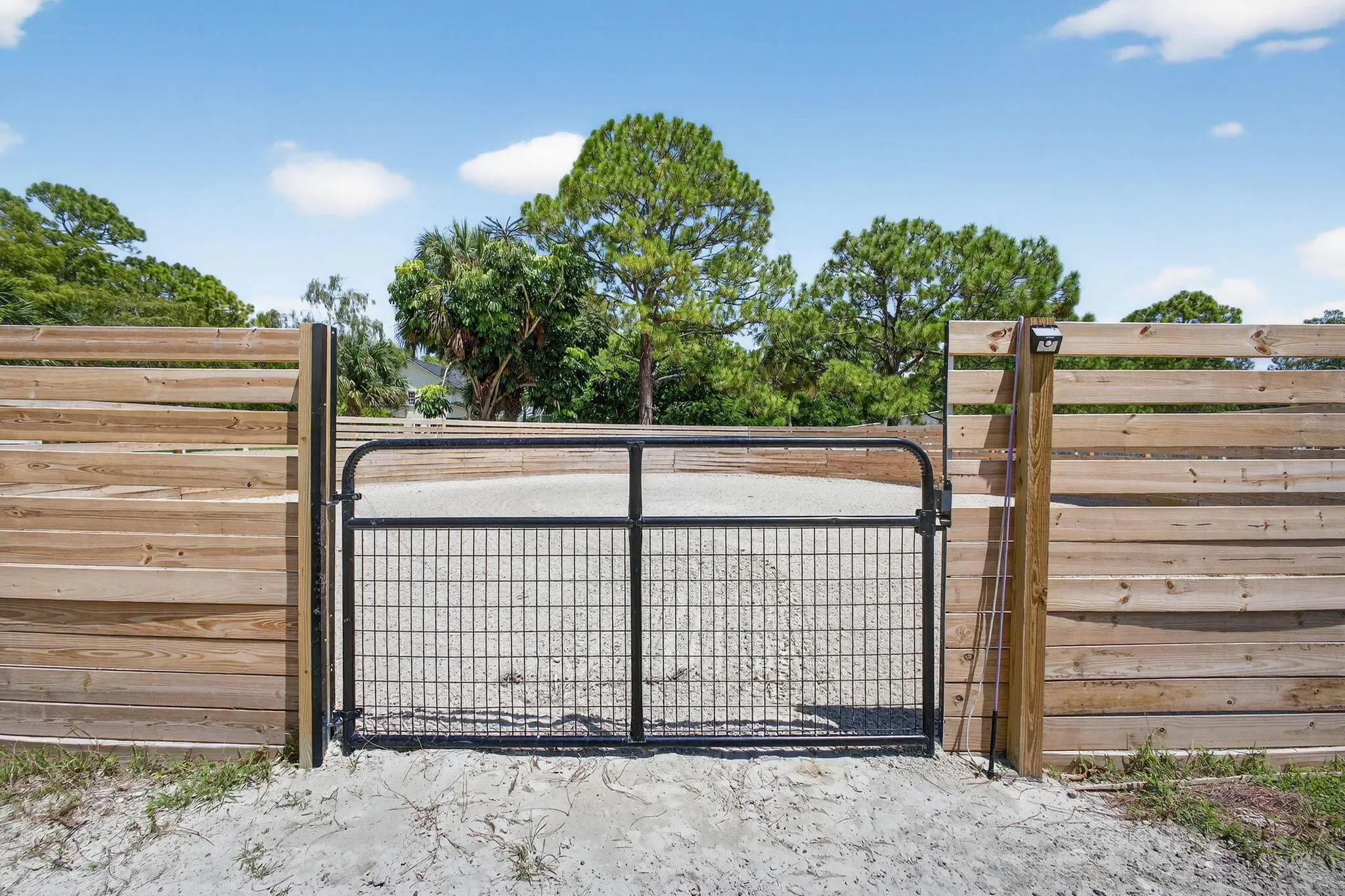 17218 Shetland Lane, #2 Stalls