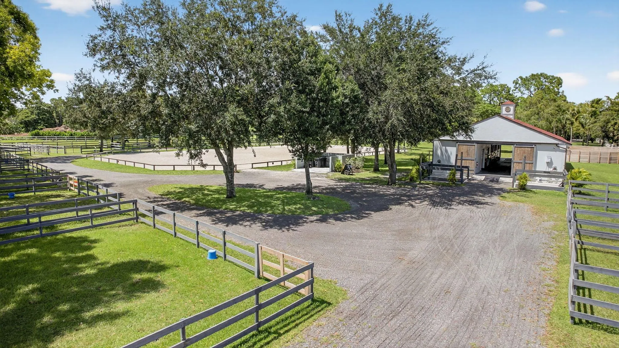 17218 Shetland Lane, #2 Stalls