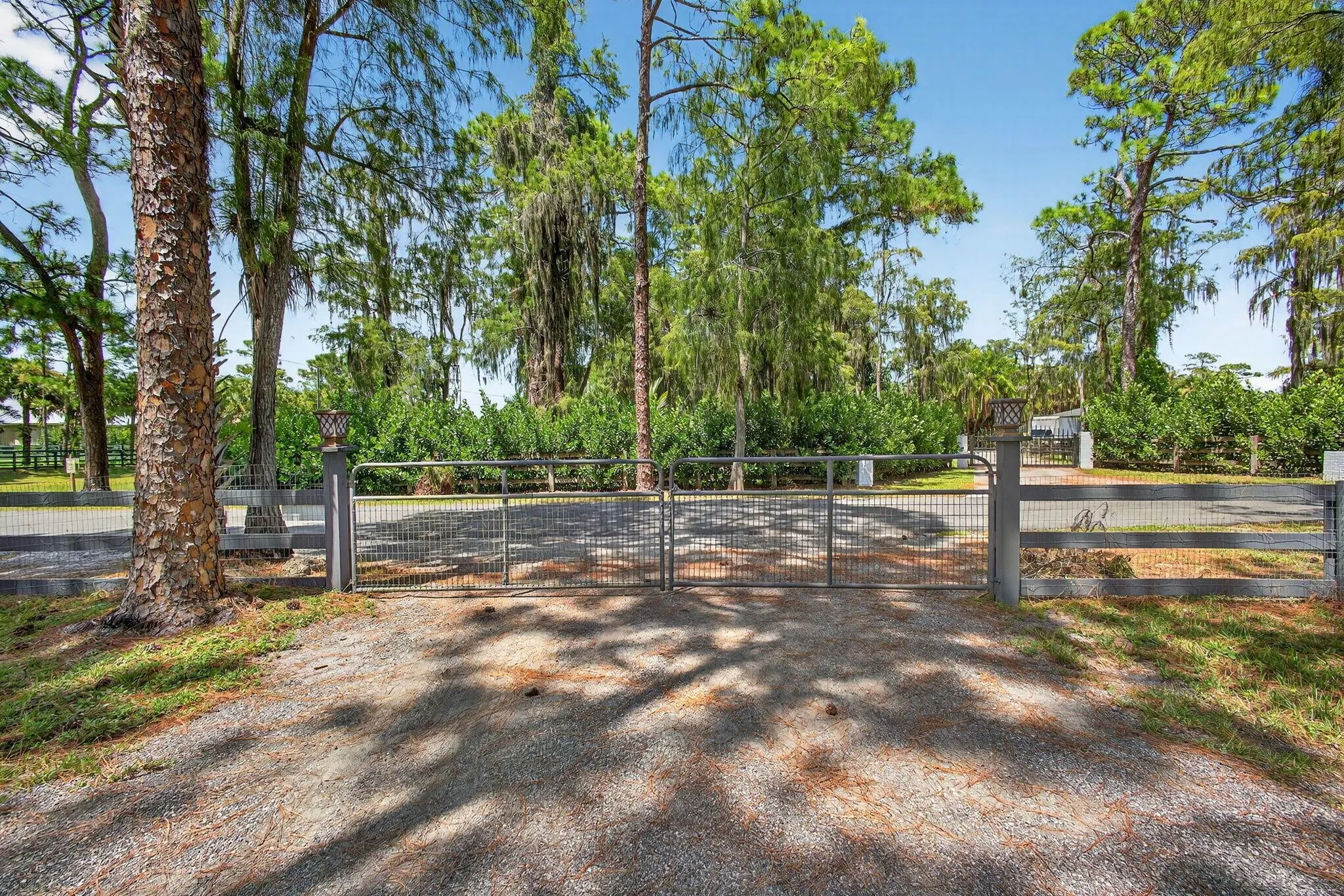 17218 Shetland Lane, #2 Stalls