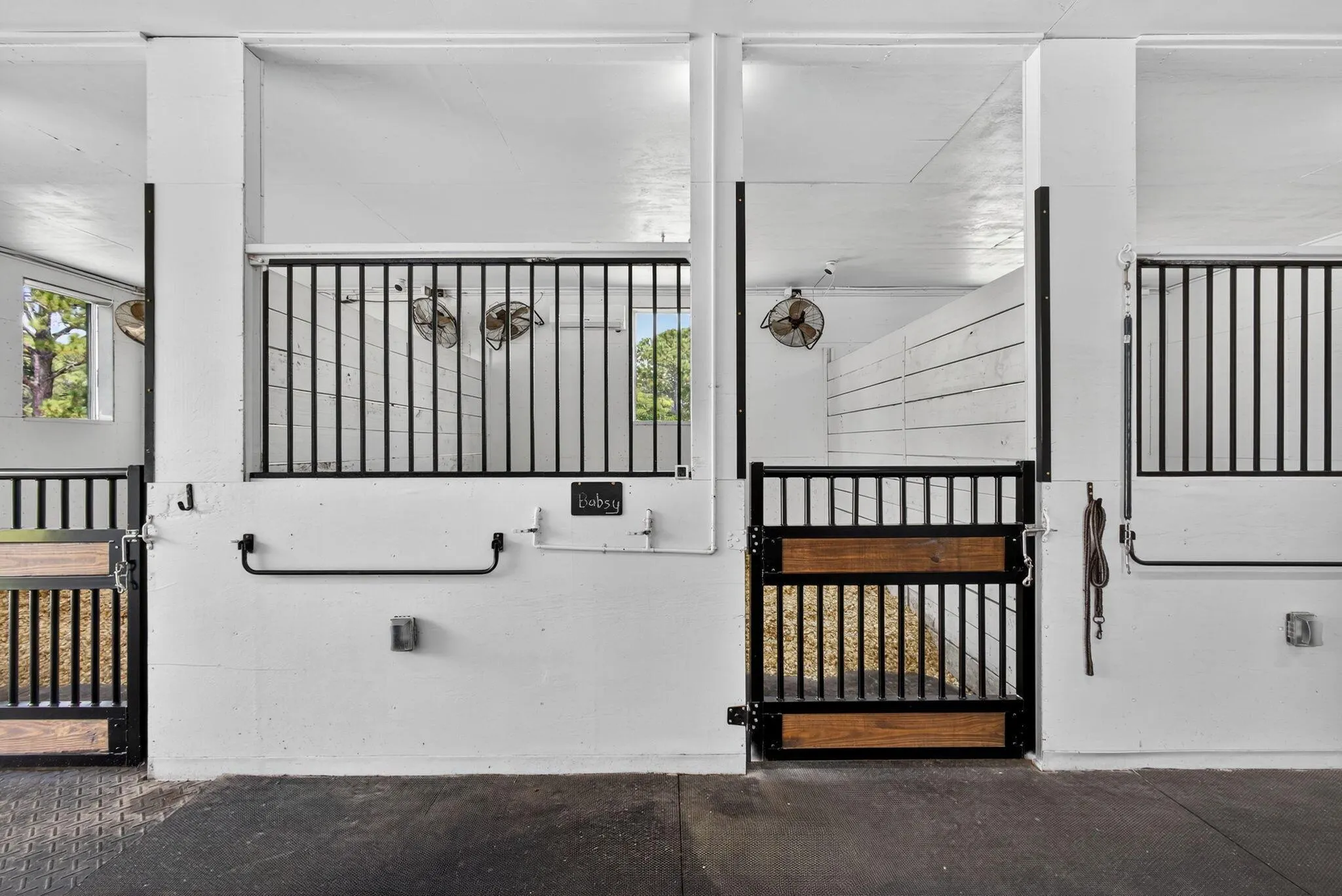 17218 Shetland Lane, #2 Stalls