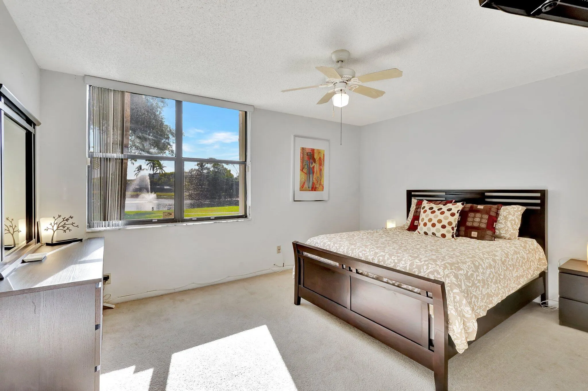1915 Lavers Circle, #E103