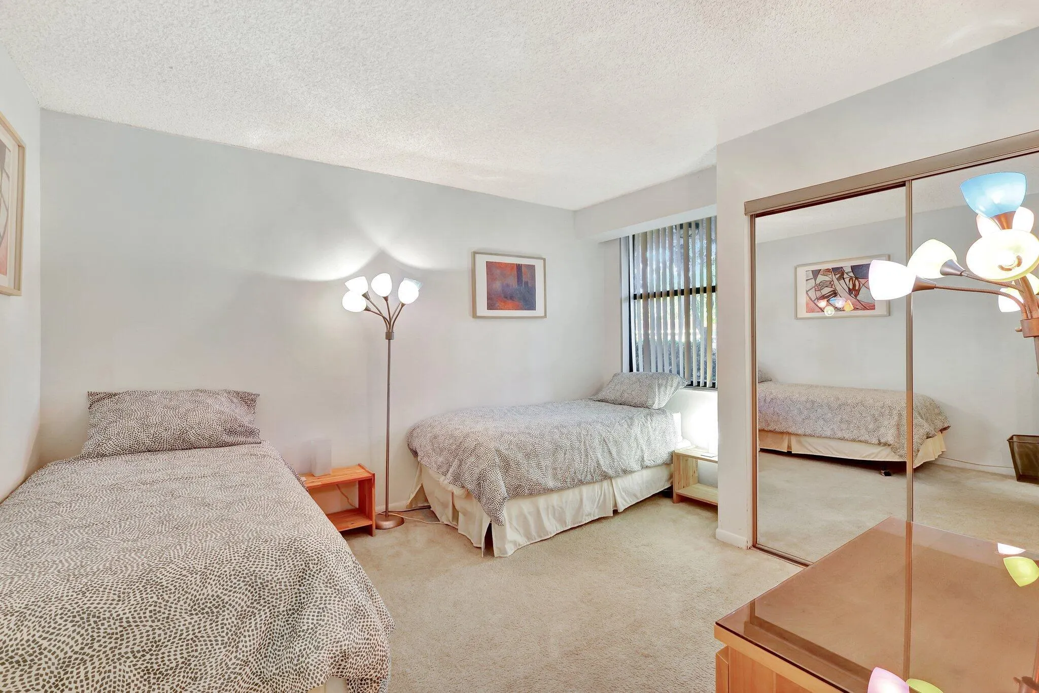 1915 Lavers Circle, #E103
