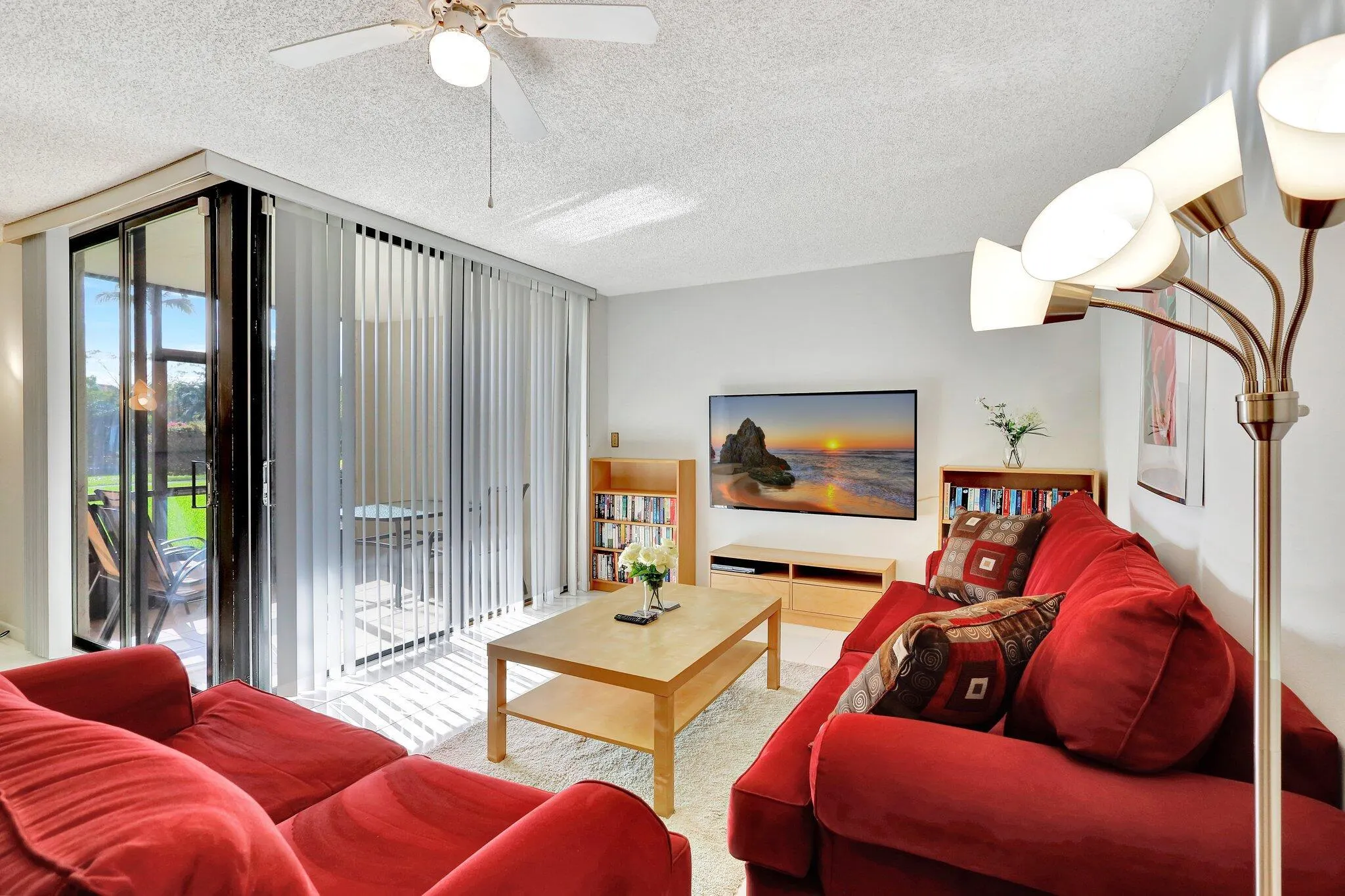 1915 Lavers Circle, #E103