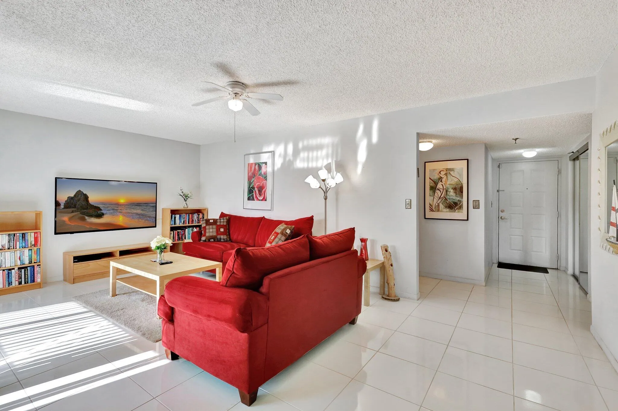 1915 Lavers Circle, #E103