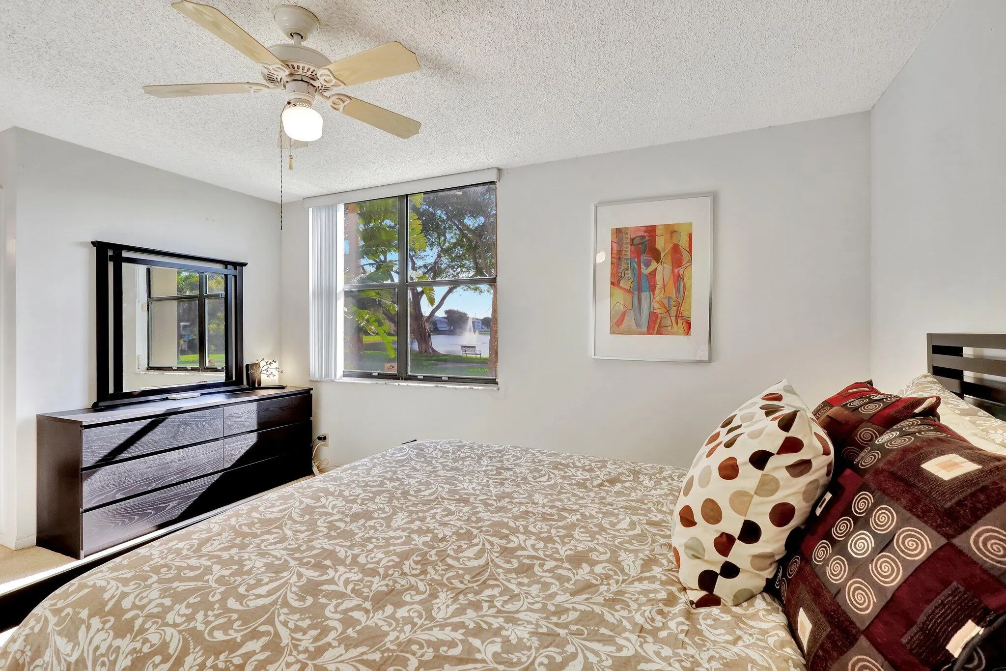 1915 Lavers Circle, #E103