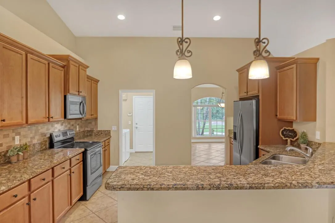 9777 154th Road N