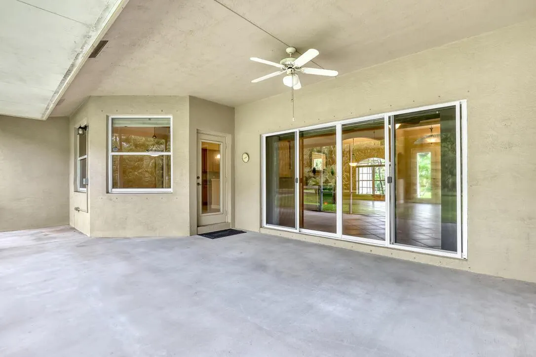 9777 154th Road N