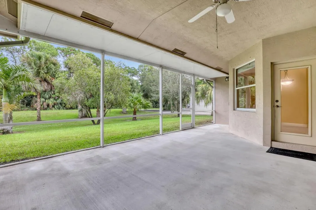 9777 154th Road N