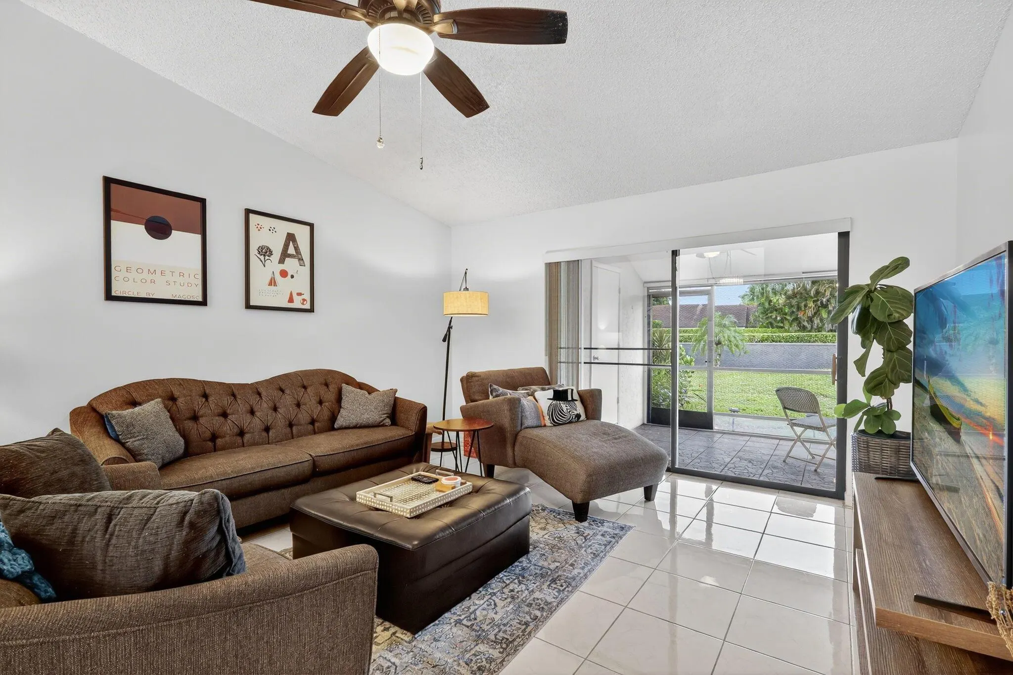 542 Shady Pine Way, #H