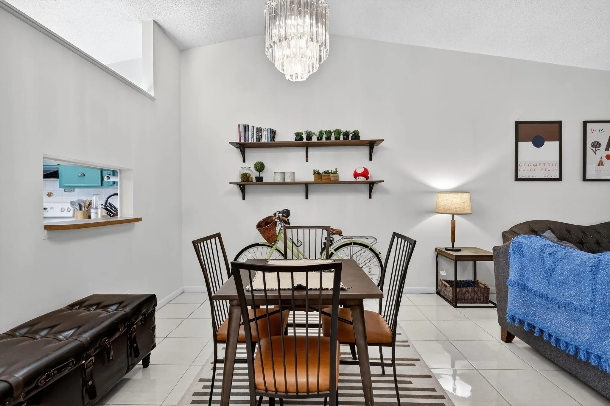 542 Shady Pine Way, #H