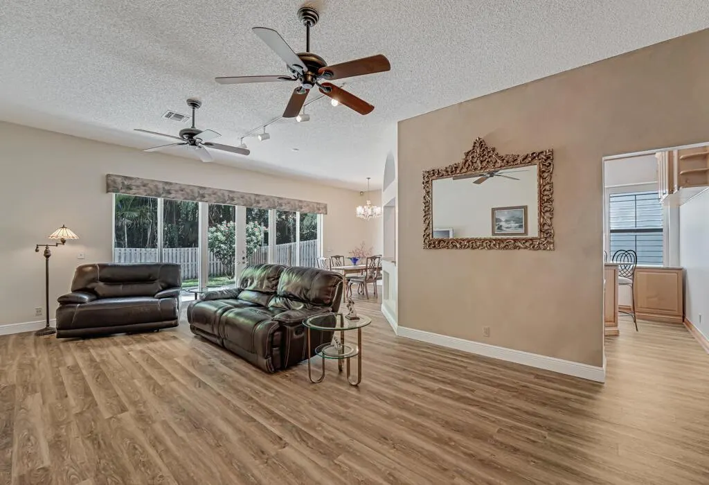 9935 Cross Pine Court