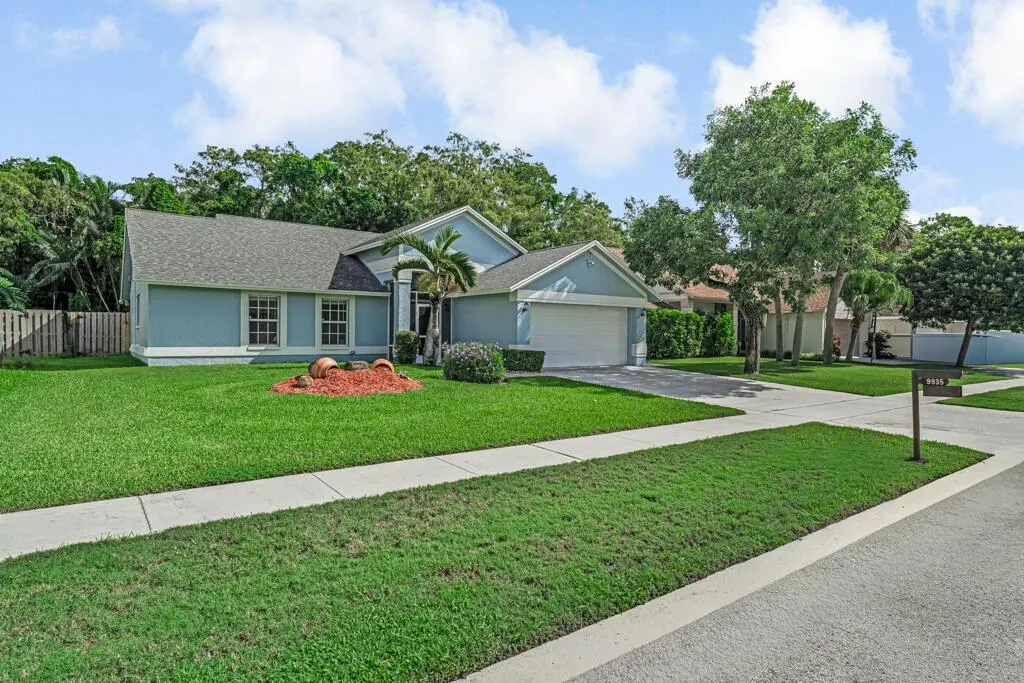 9935 Cross Pine Court