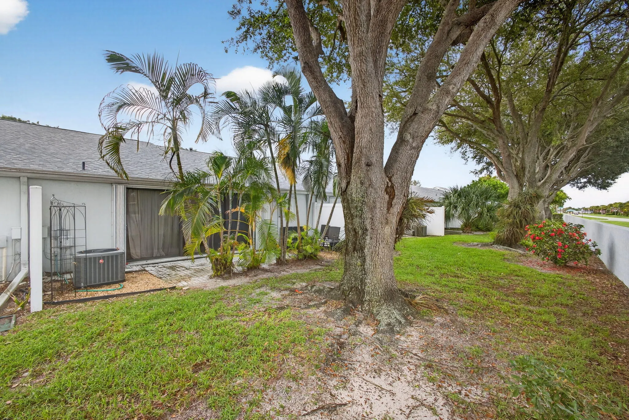 2640 Gately Drive W, #406