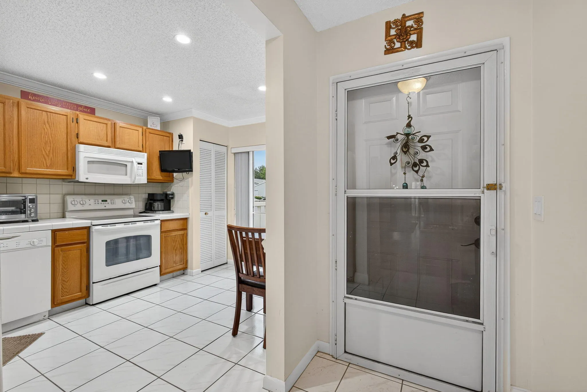2640 Gately Drive W, #406