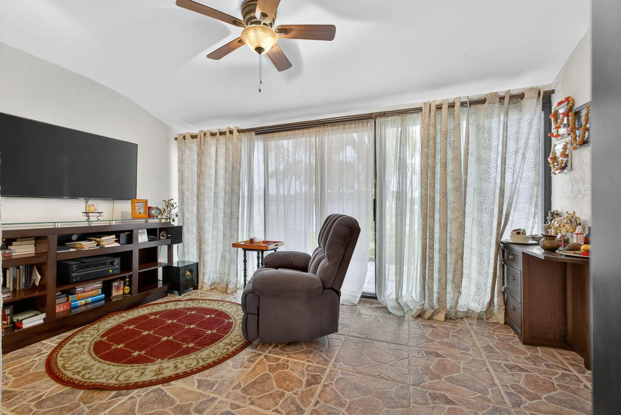 2640 Gately Drive W, #406