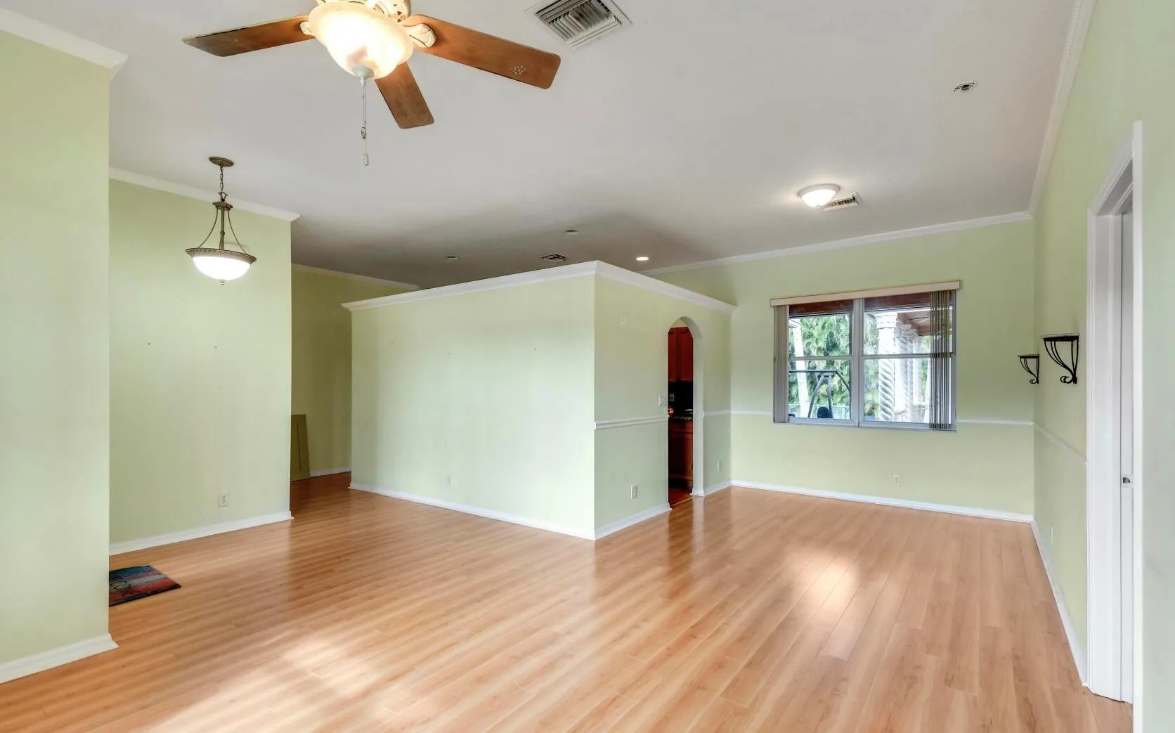 2215 Hypoluxo Road