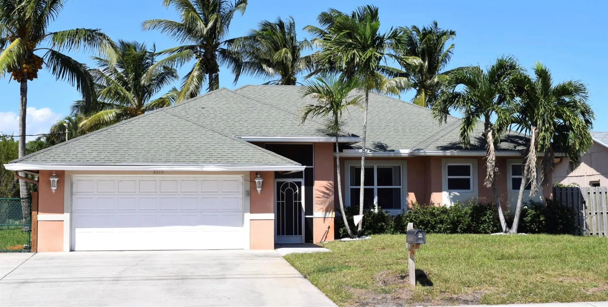2215 Hypoluxo Road