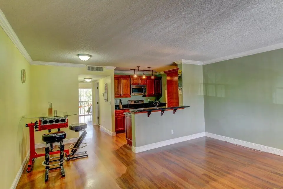 1536 W Meadows Circle W, #1036 Building 15