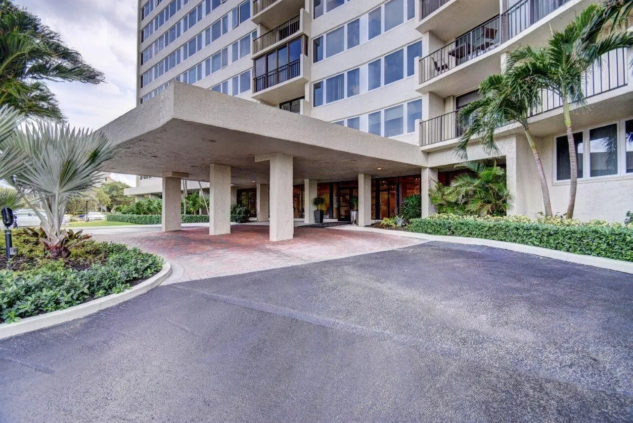 3912 S Ocean Boulevard, #114