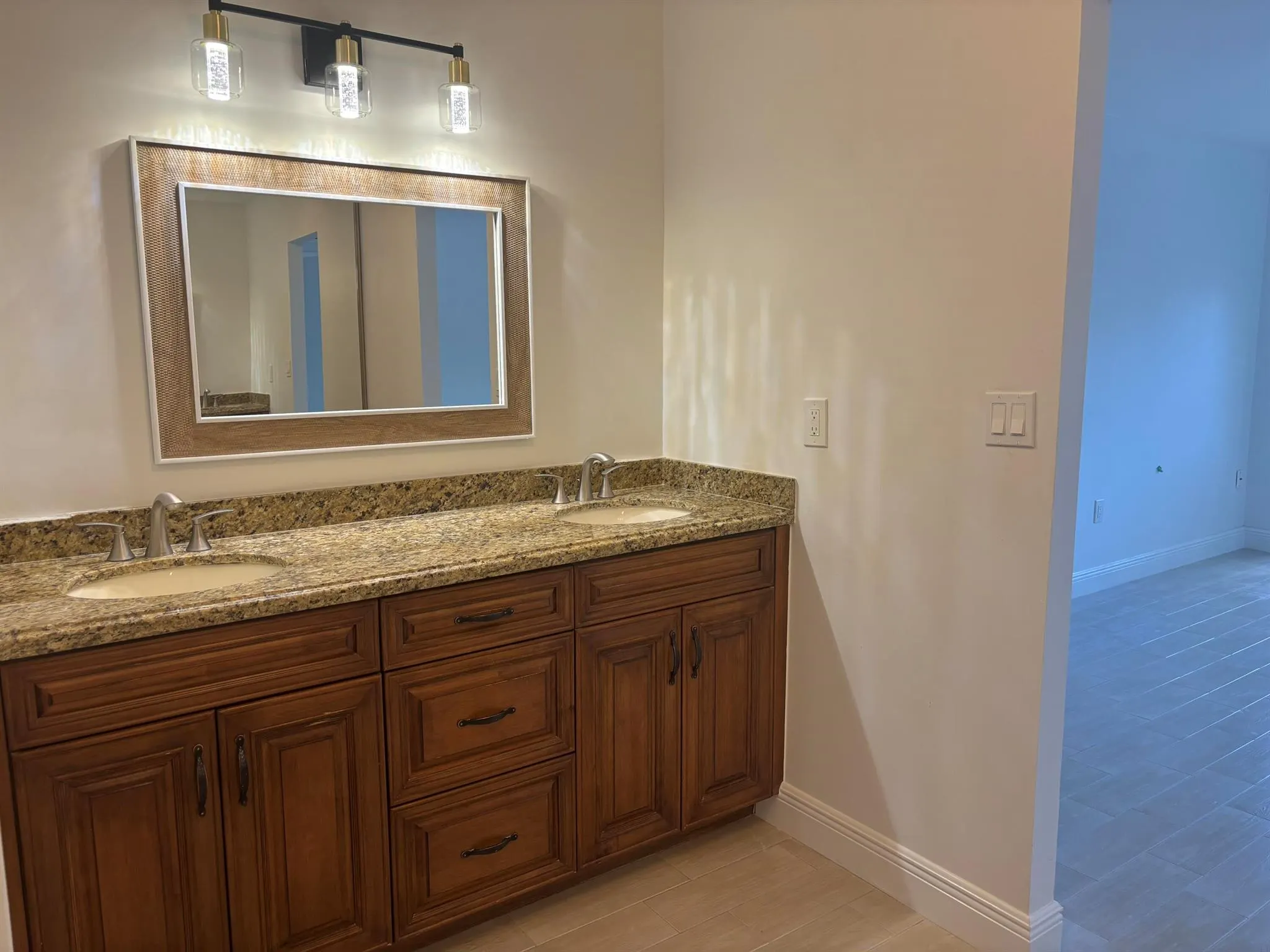 3912 S Ocean Boulevard, #114