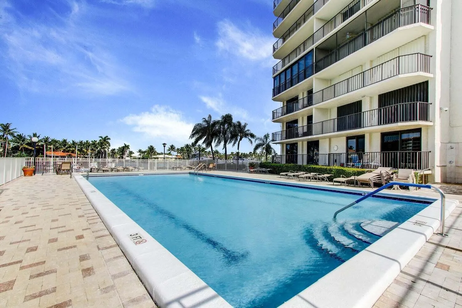3912 S Ocean Boulevard, #114